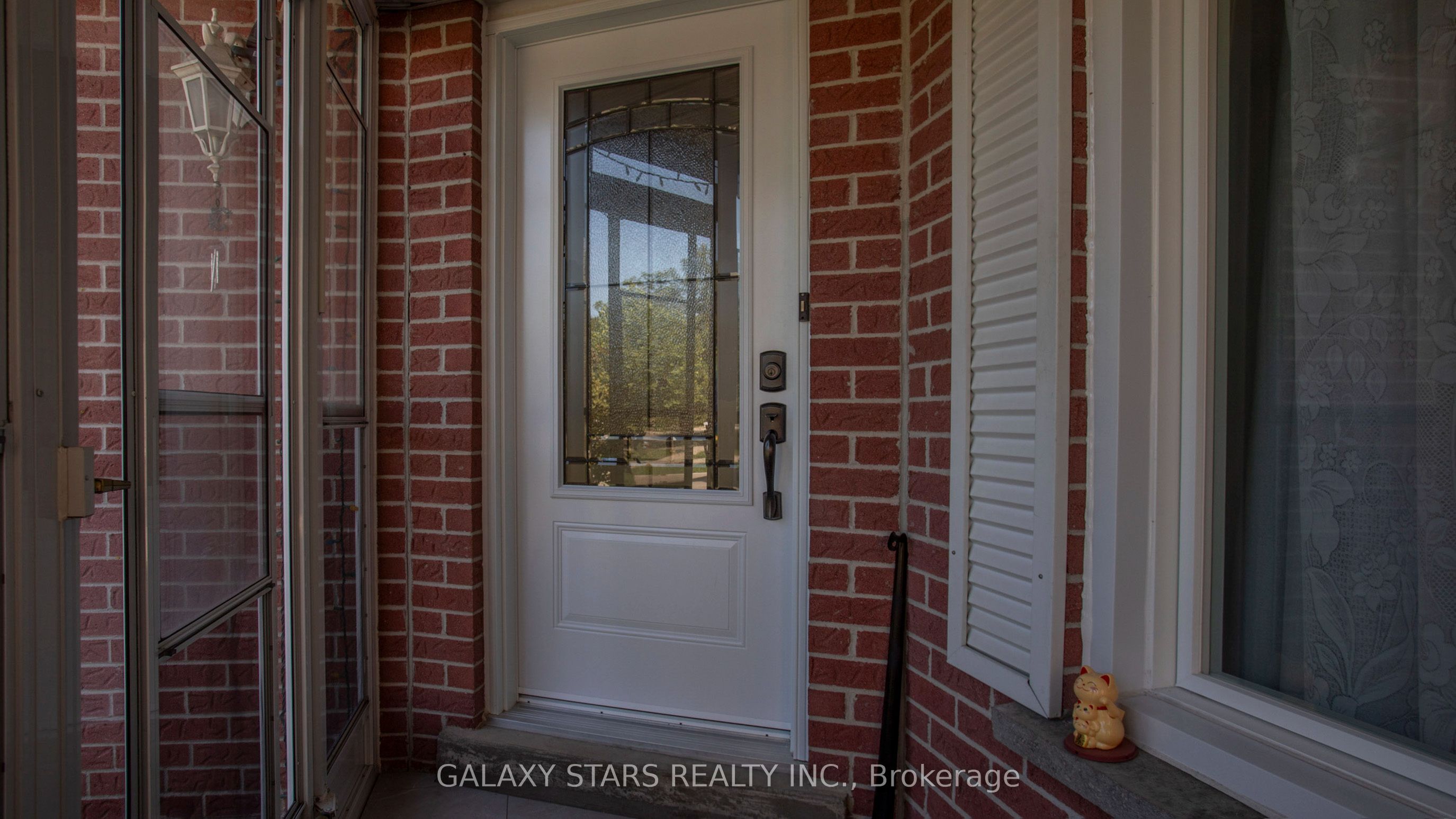 40 Nightstar Drive