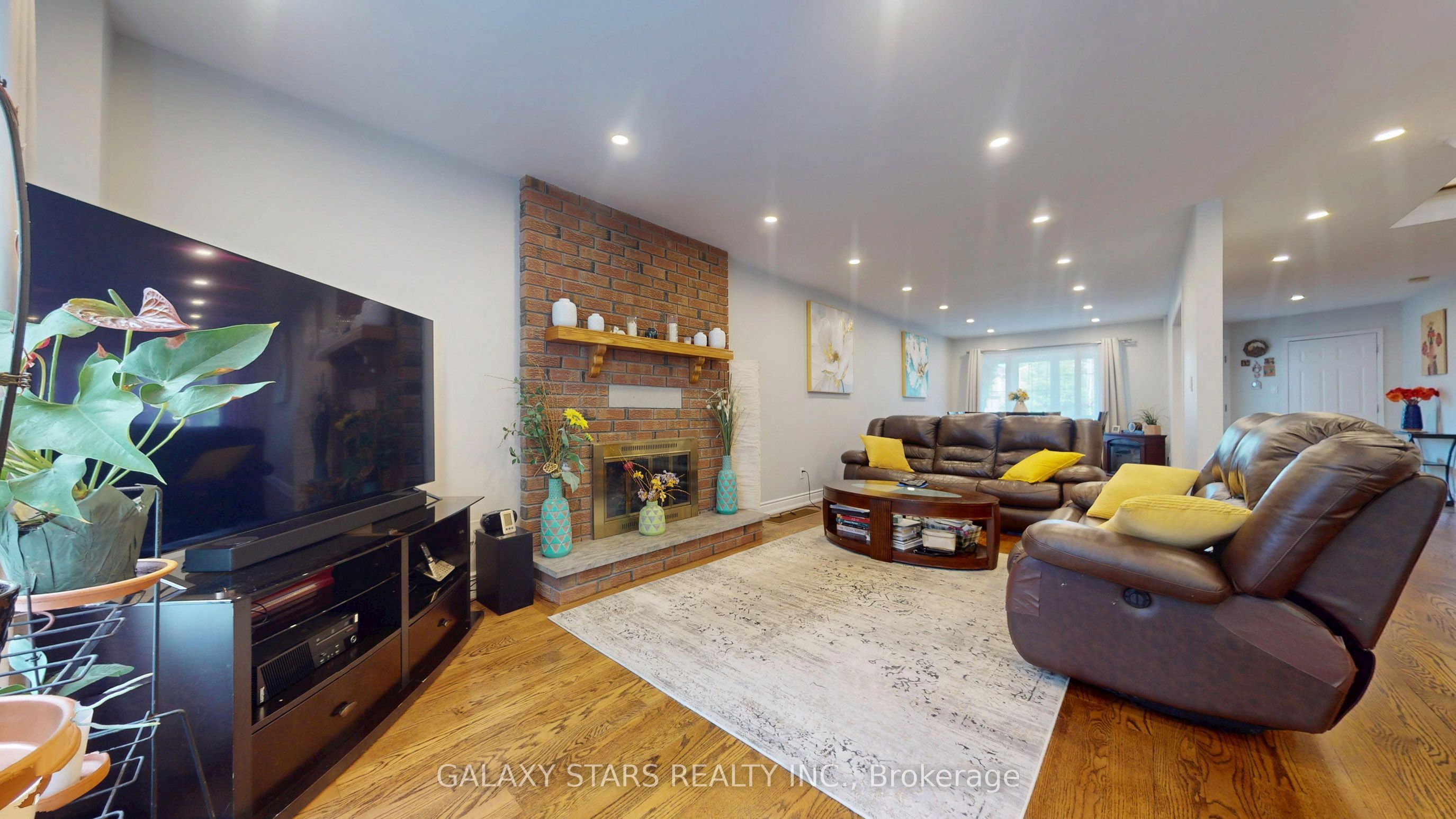 40 Nightstar Drive