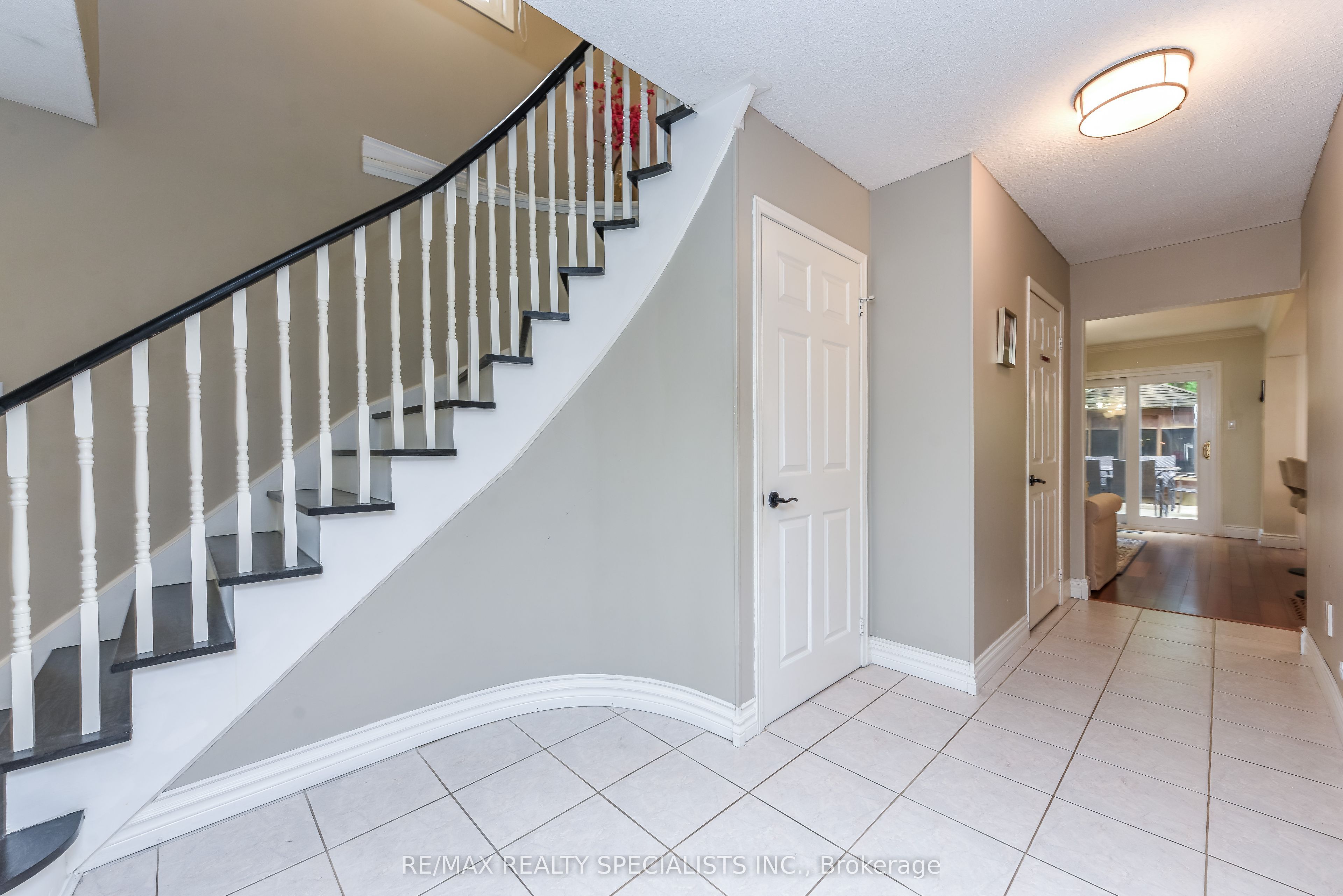 6459 Longspur Road