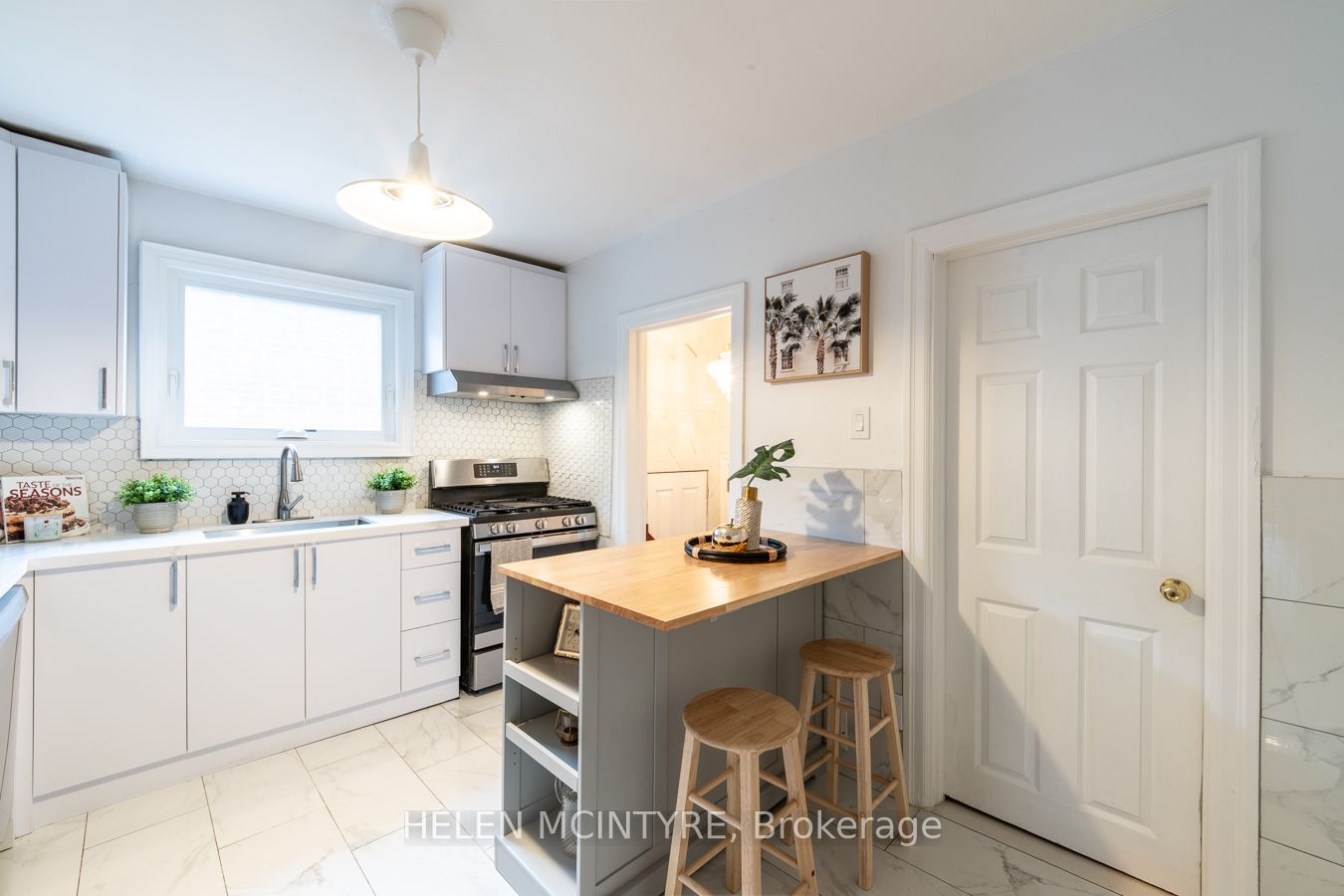 2 Birch Tree Crescent