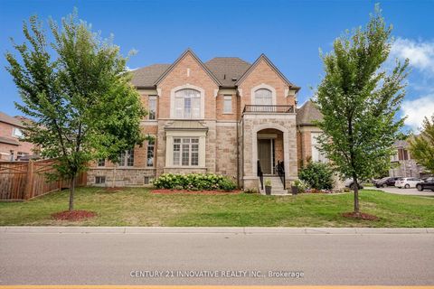 94 Brabin Circle Whitby ON L1P 0C1