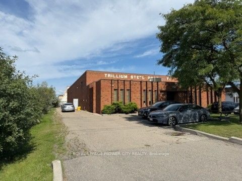 98 STAFFORD Drive