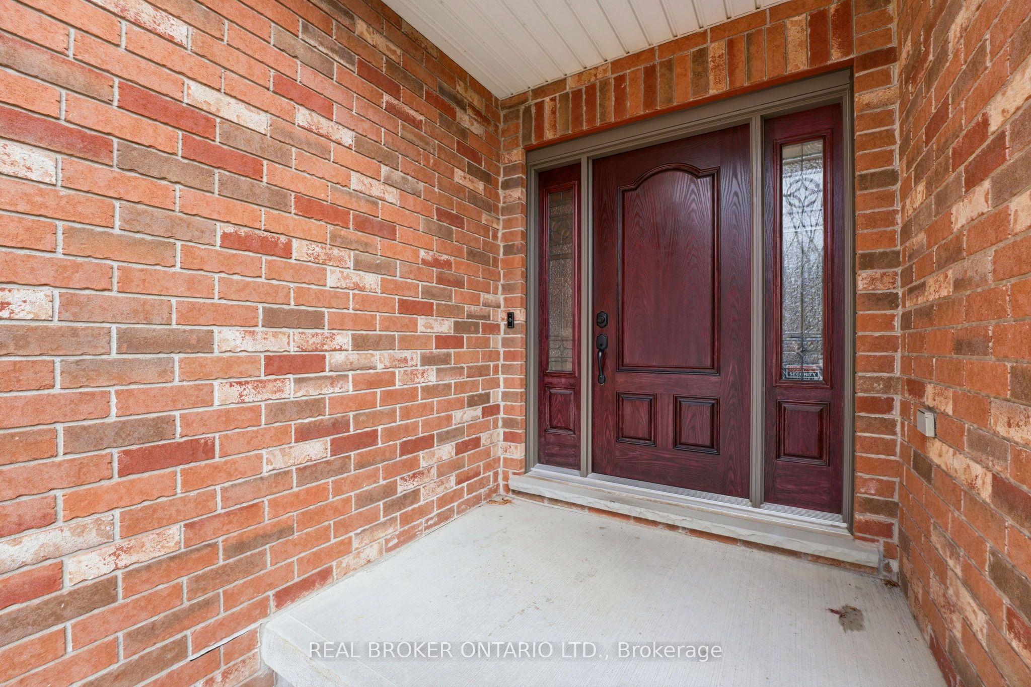 20 Cottonwood Crescent