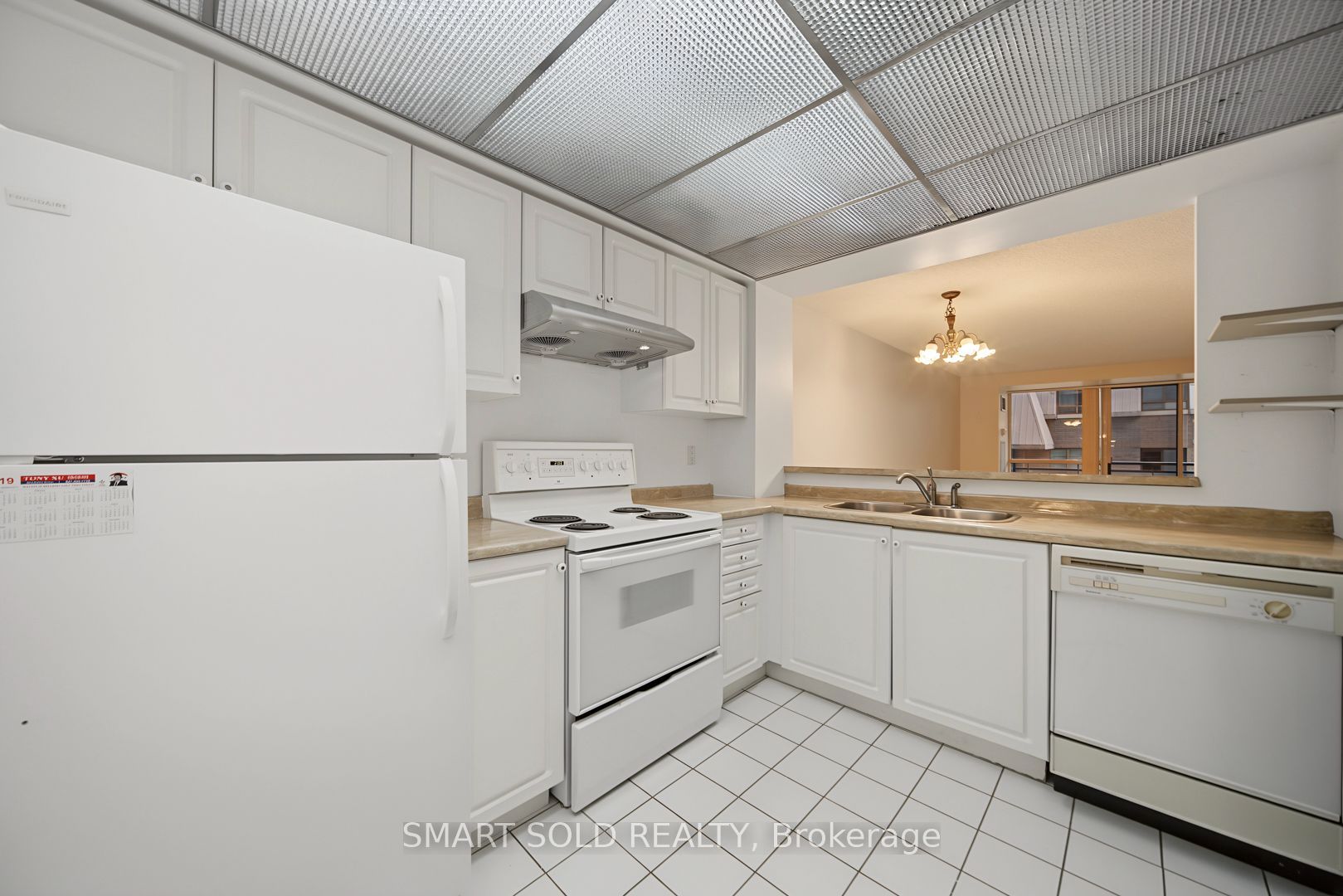 28 Hollywood Avenue 205