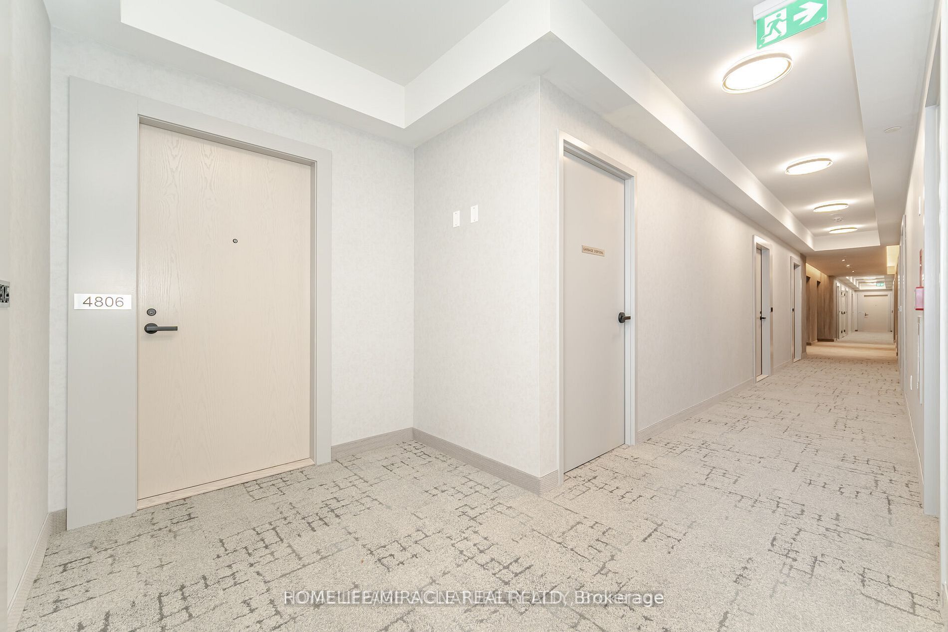 195 Commerce Street 1003