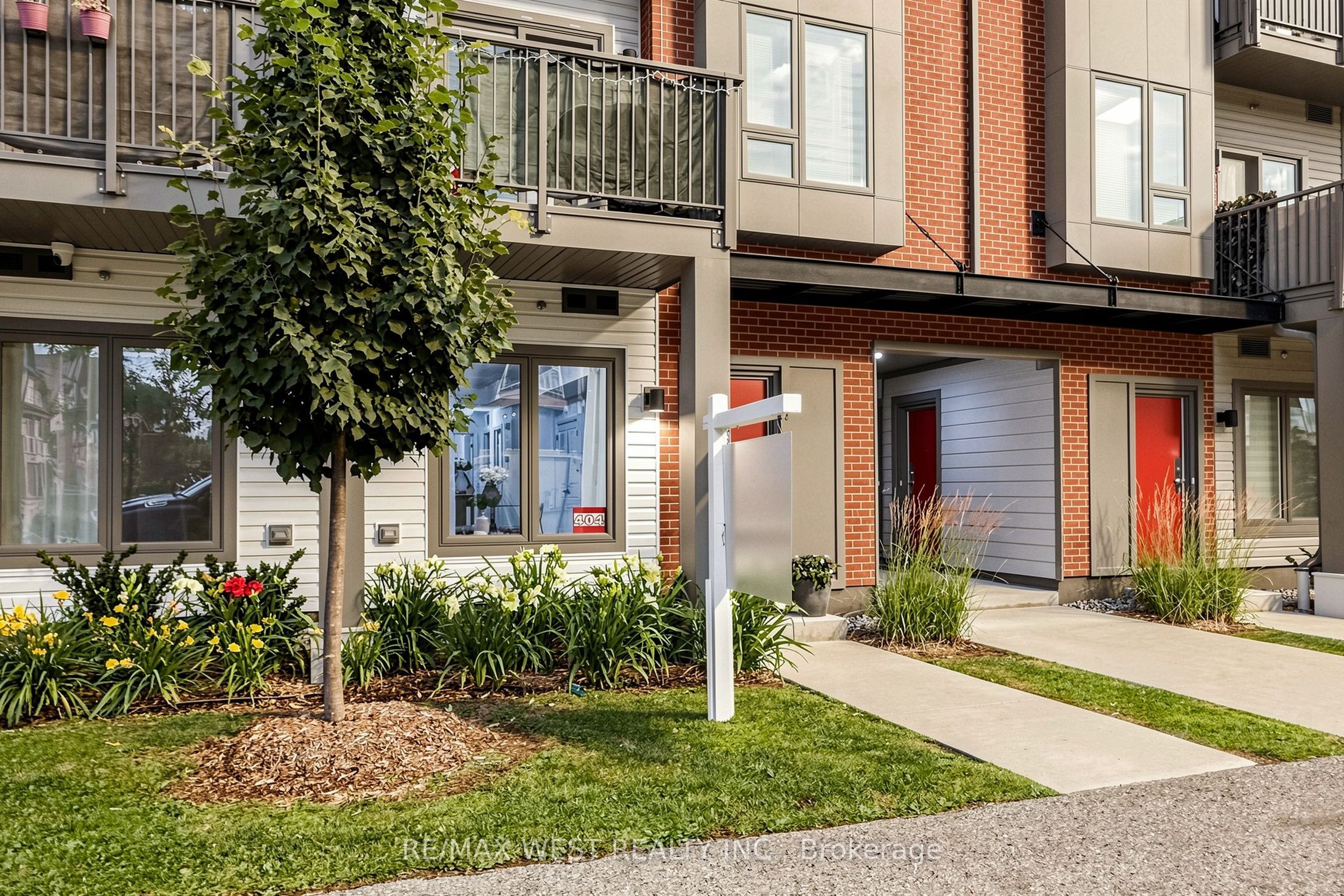 2635 William Jackson Drive 404