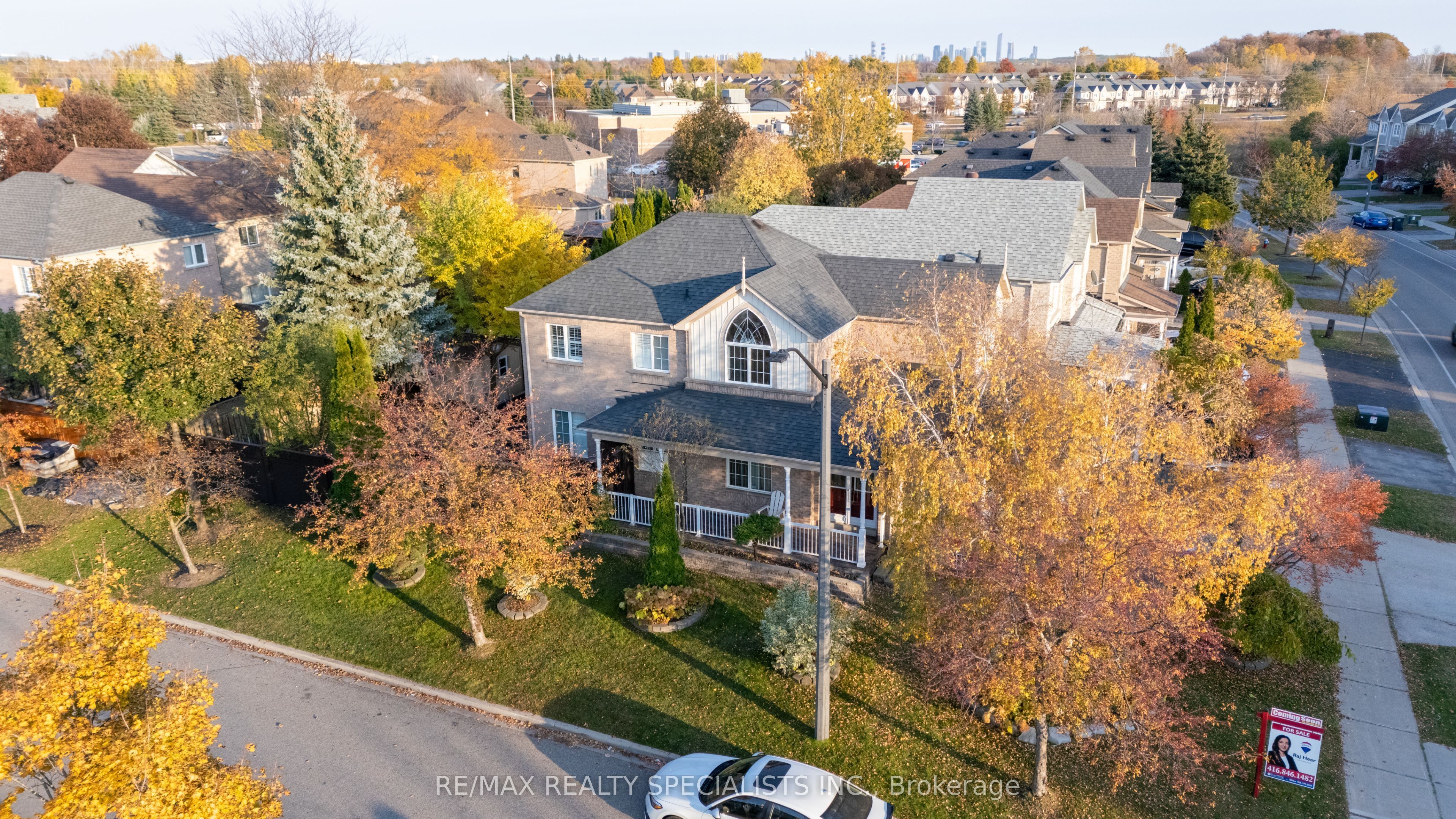 7283 Bellshire Gate
