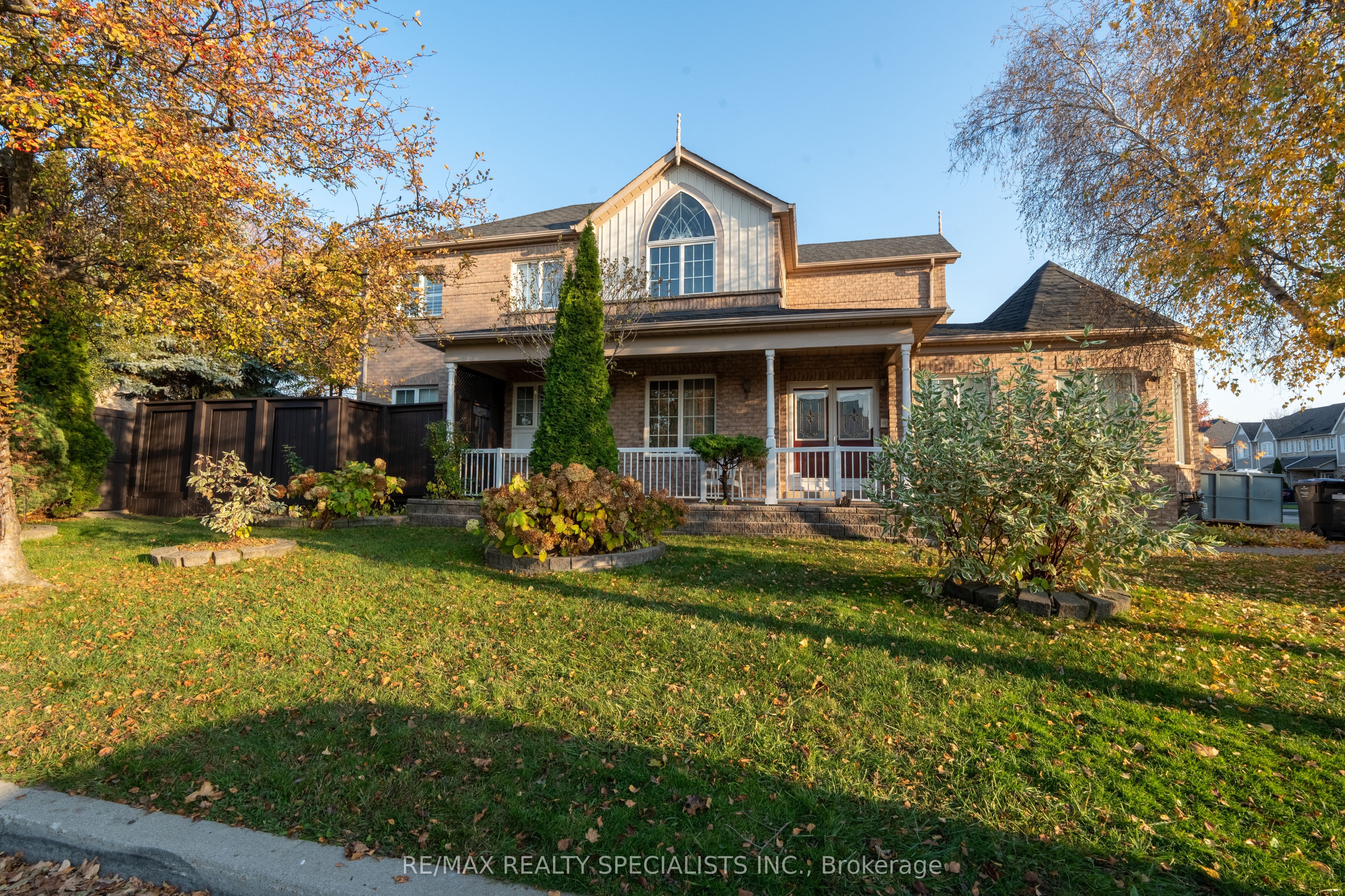 7283 Bellshire Gate