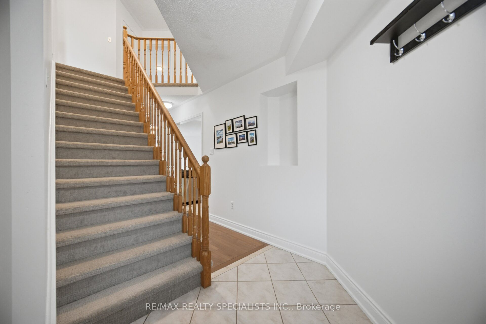 5546 Linwell Place