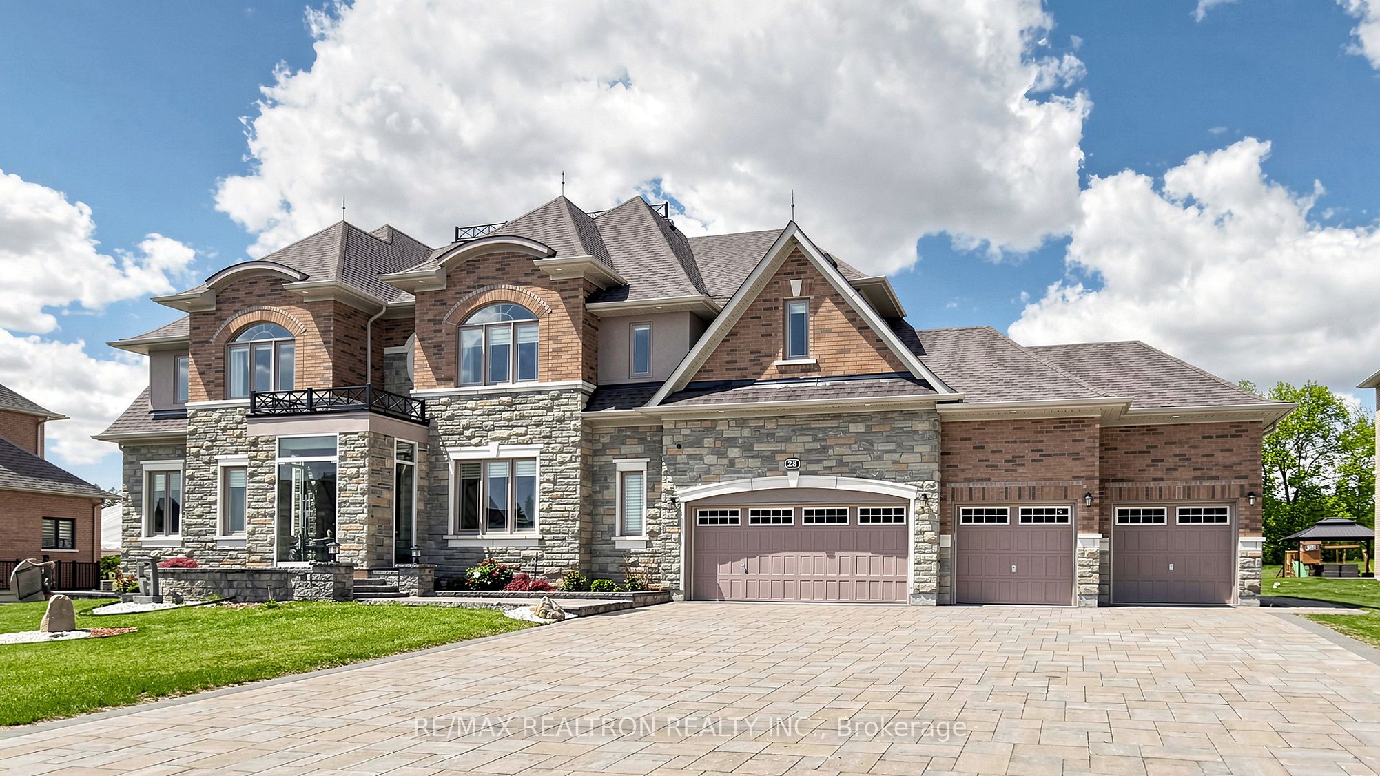 28 Sam Davis Court