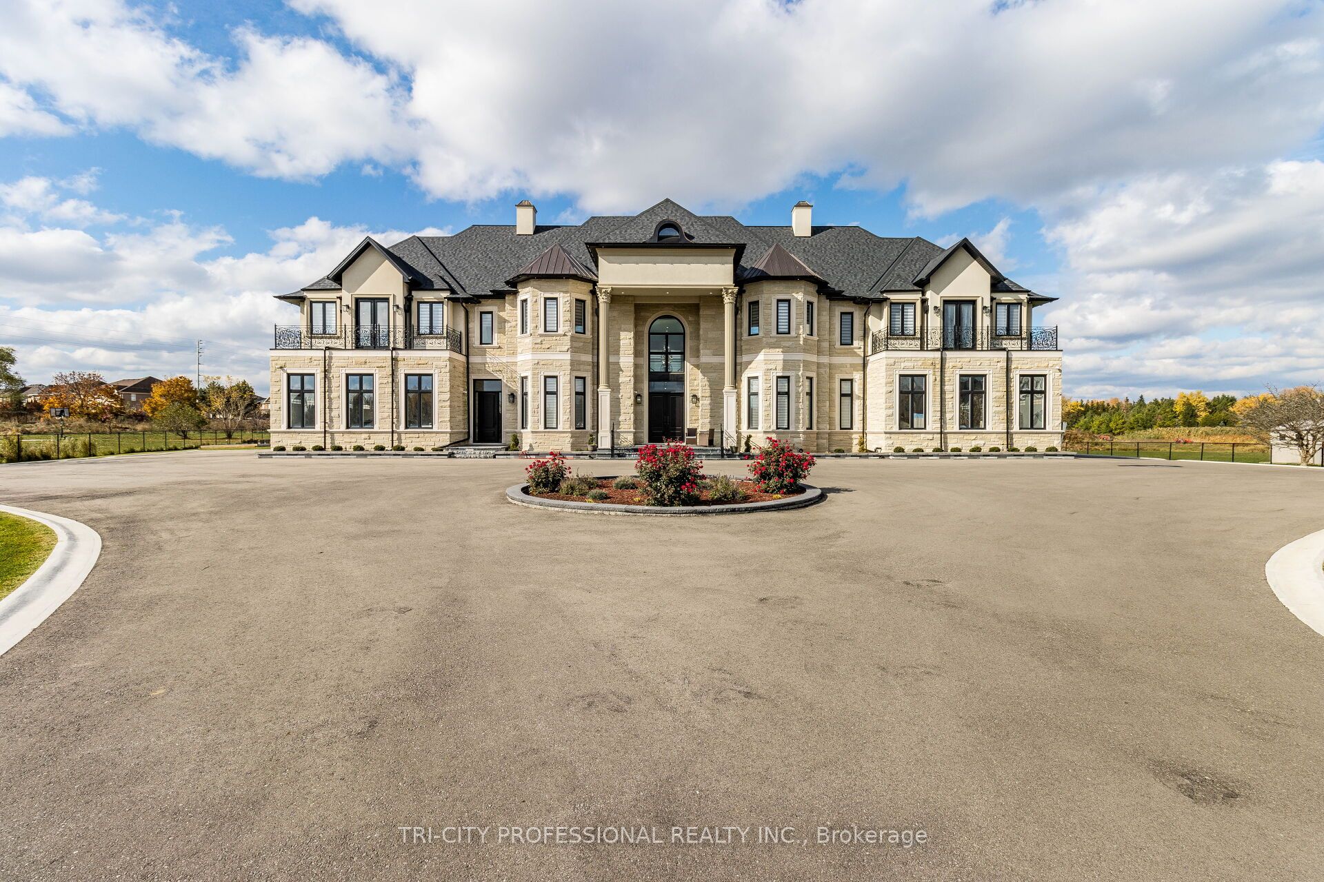 27 Morris Court