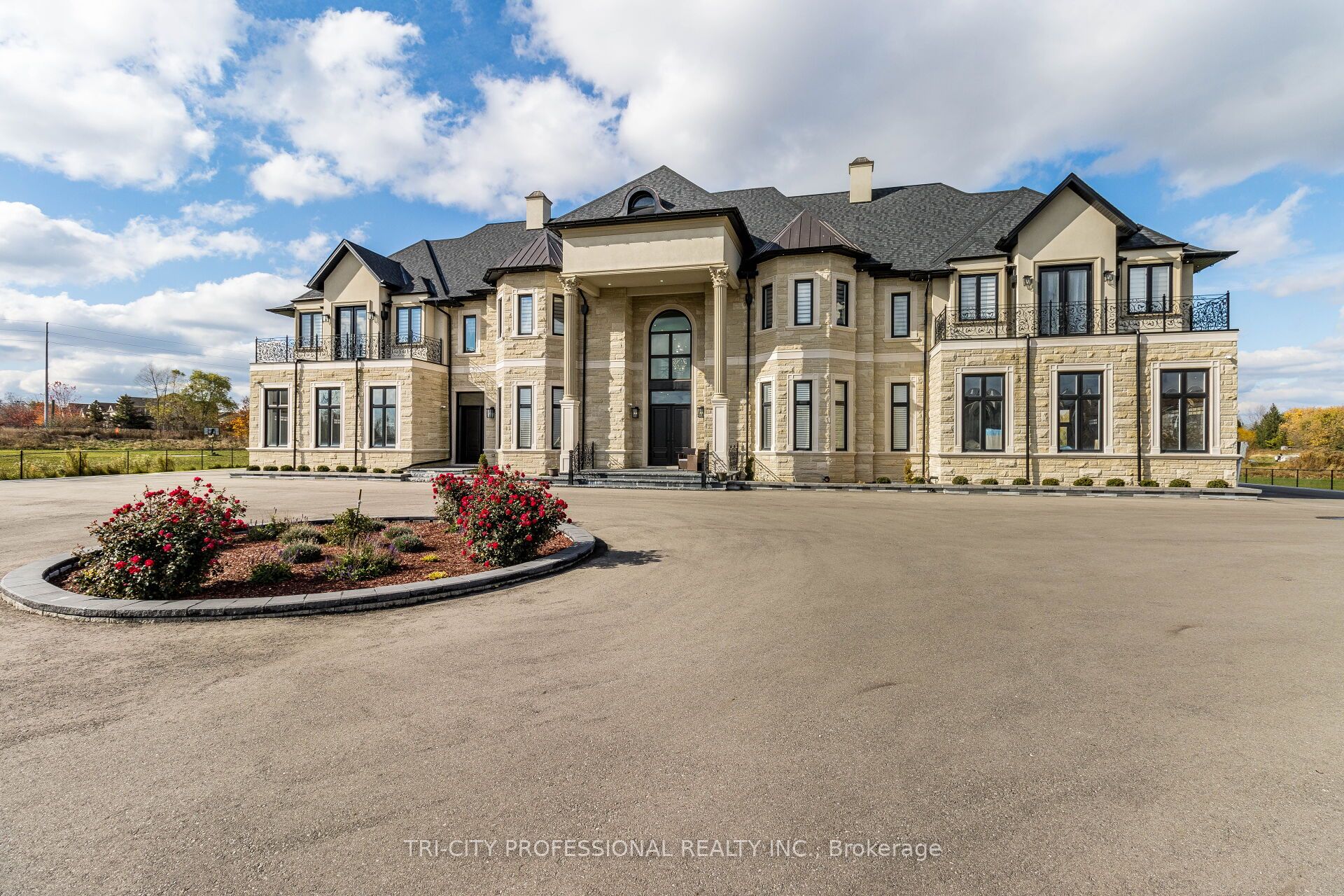 27 Morris Court