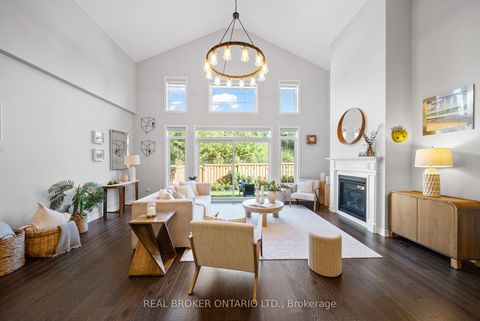 11 Howard Williams Court Uxbridge ON L9P 0R2