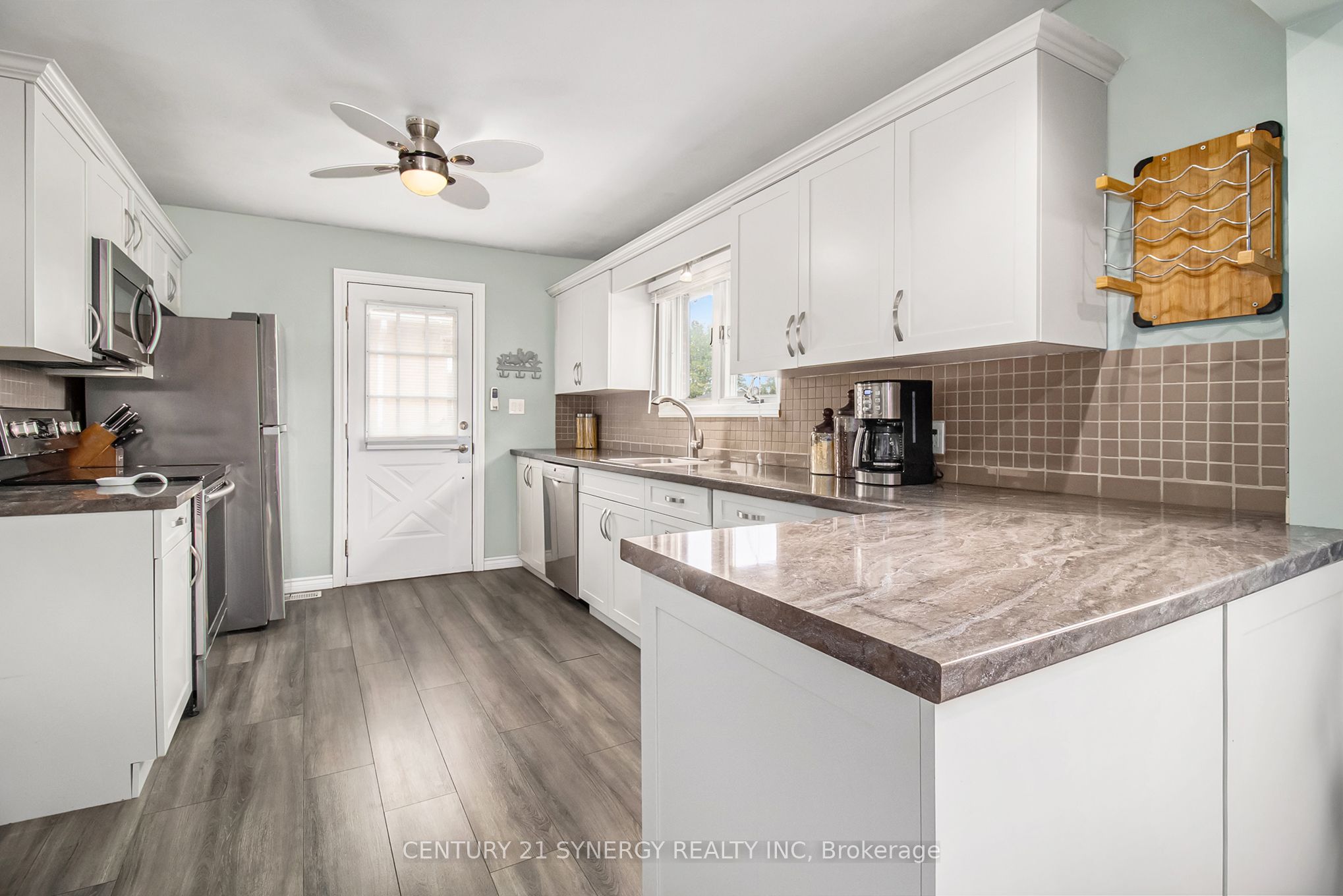 92 Jasper Avenue