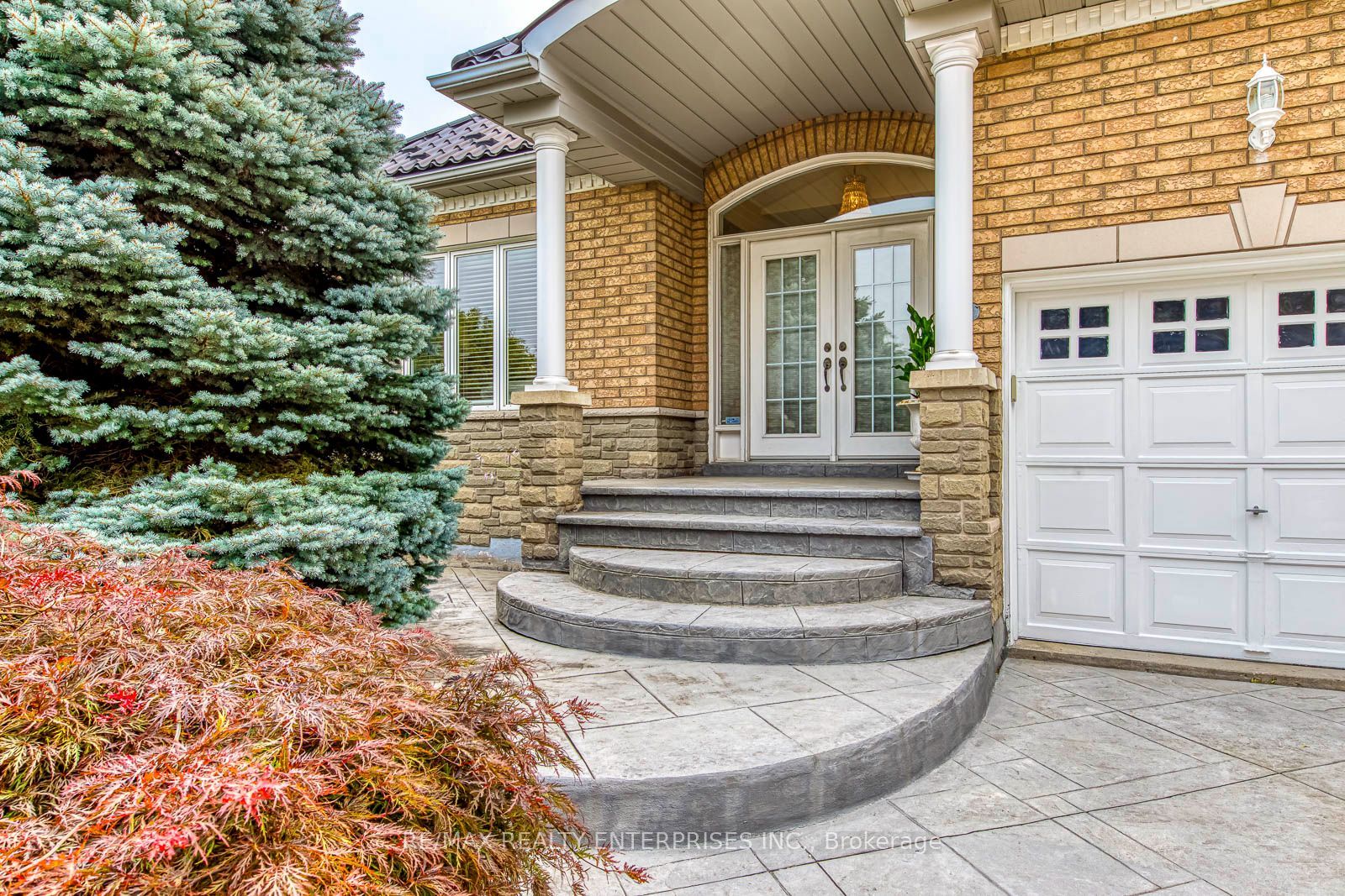 2839 Bushland Crescent