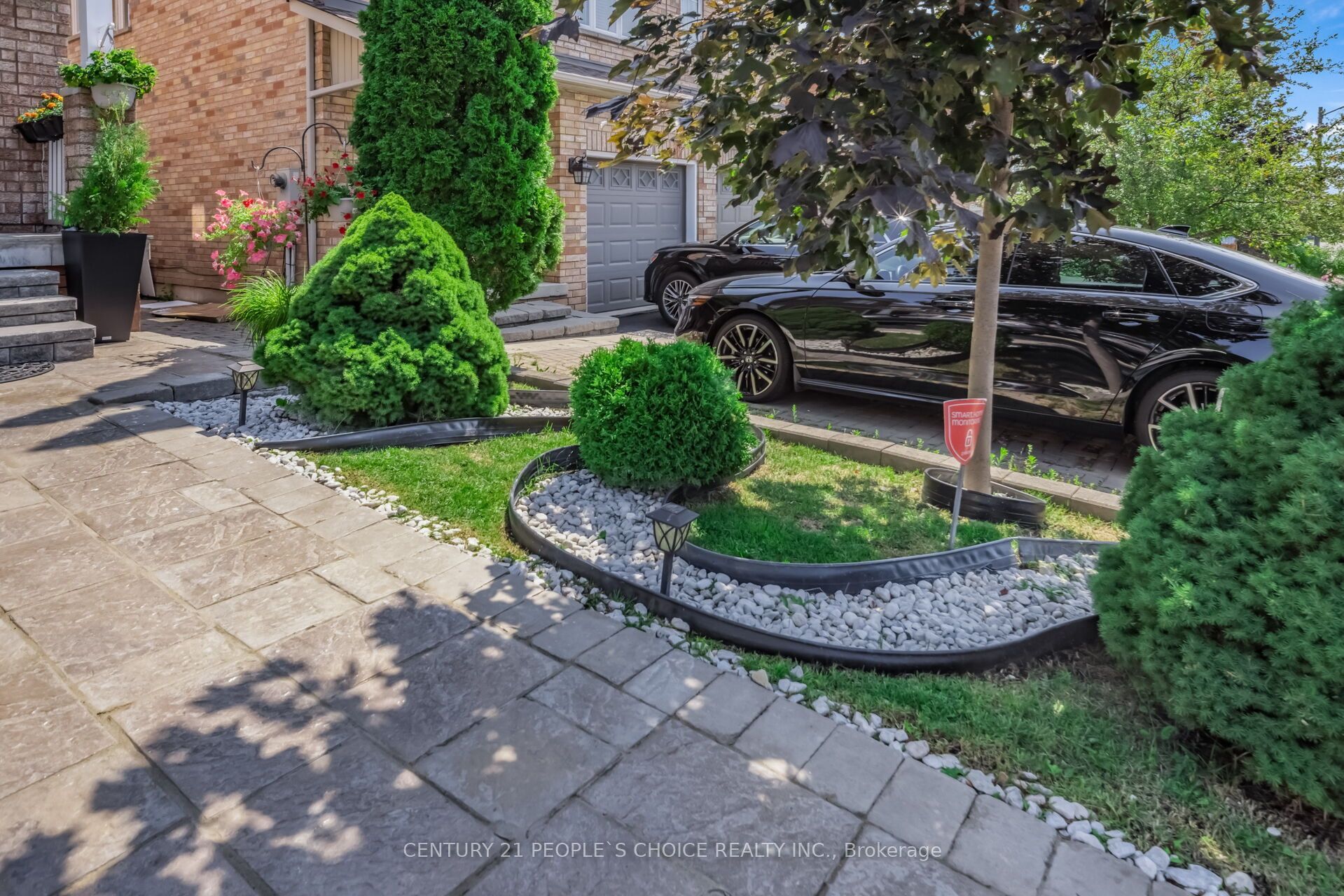 644 Madame Street