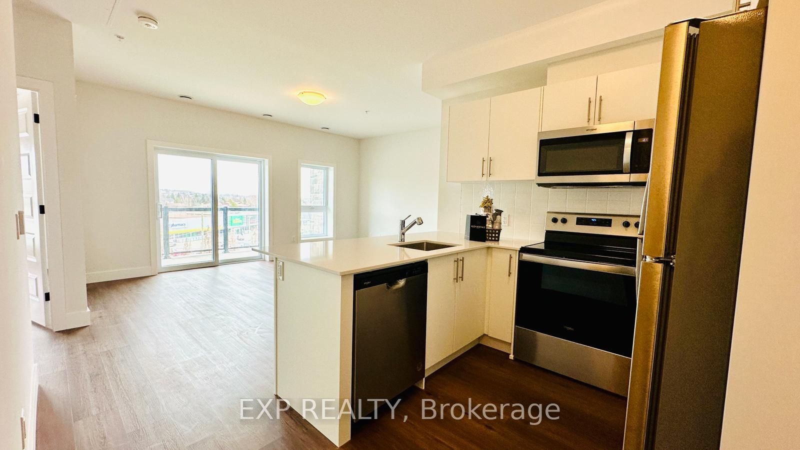 1000 Lackner Place 611