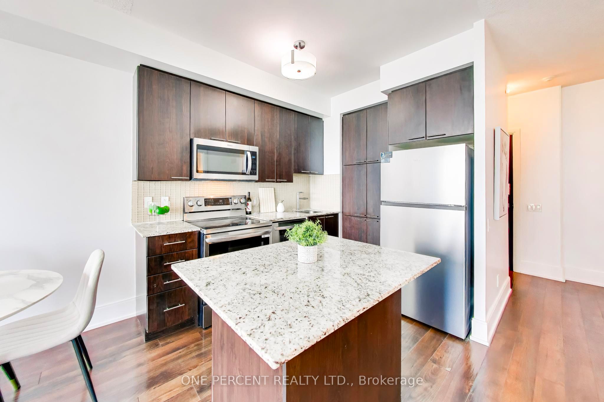 15 Viking Lane 2606
