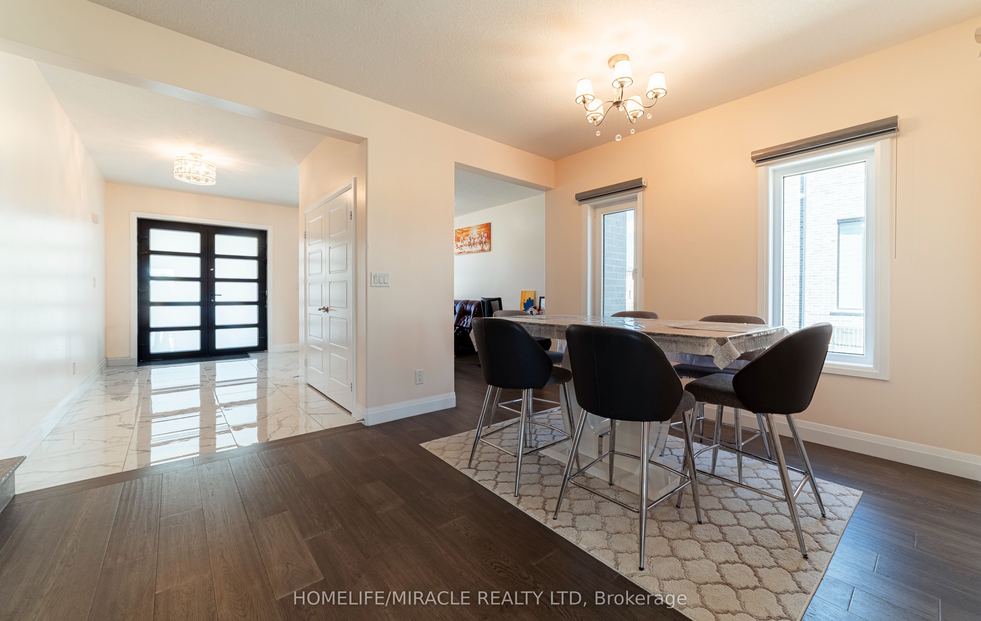 42 Grandville Circle