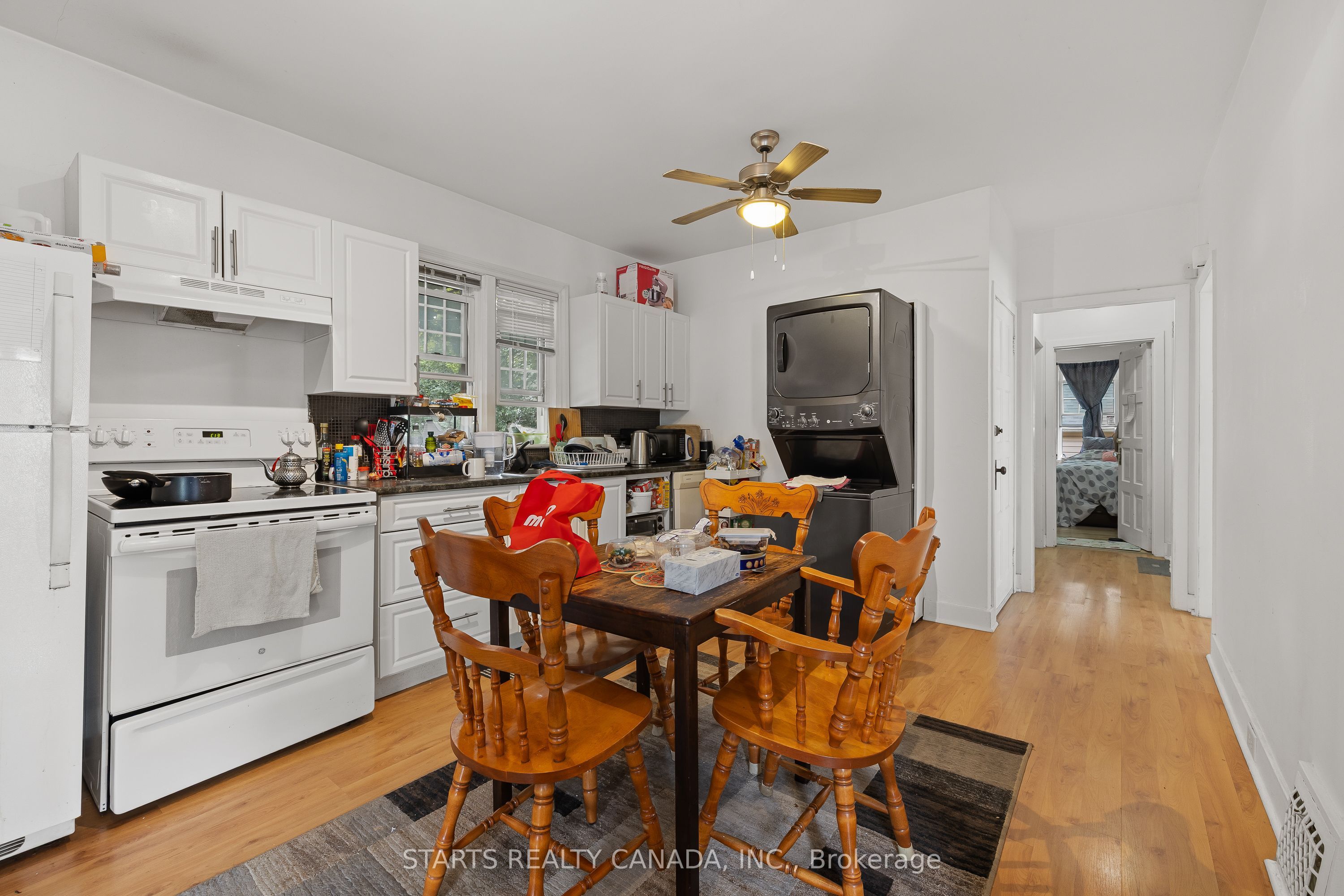 420 Macdonnell Street