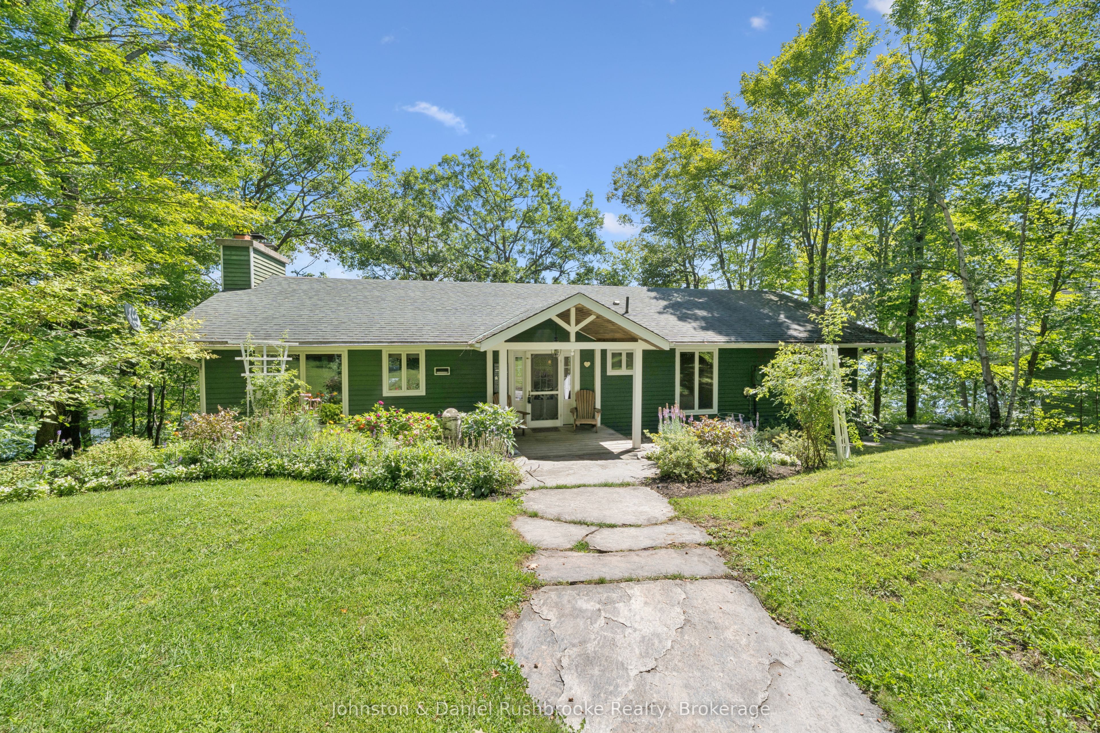 1041 Ann Street 4