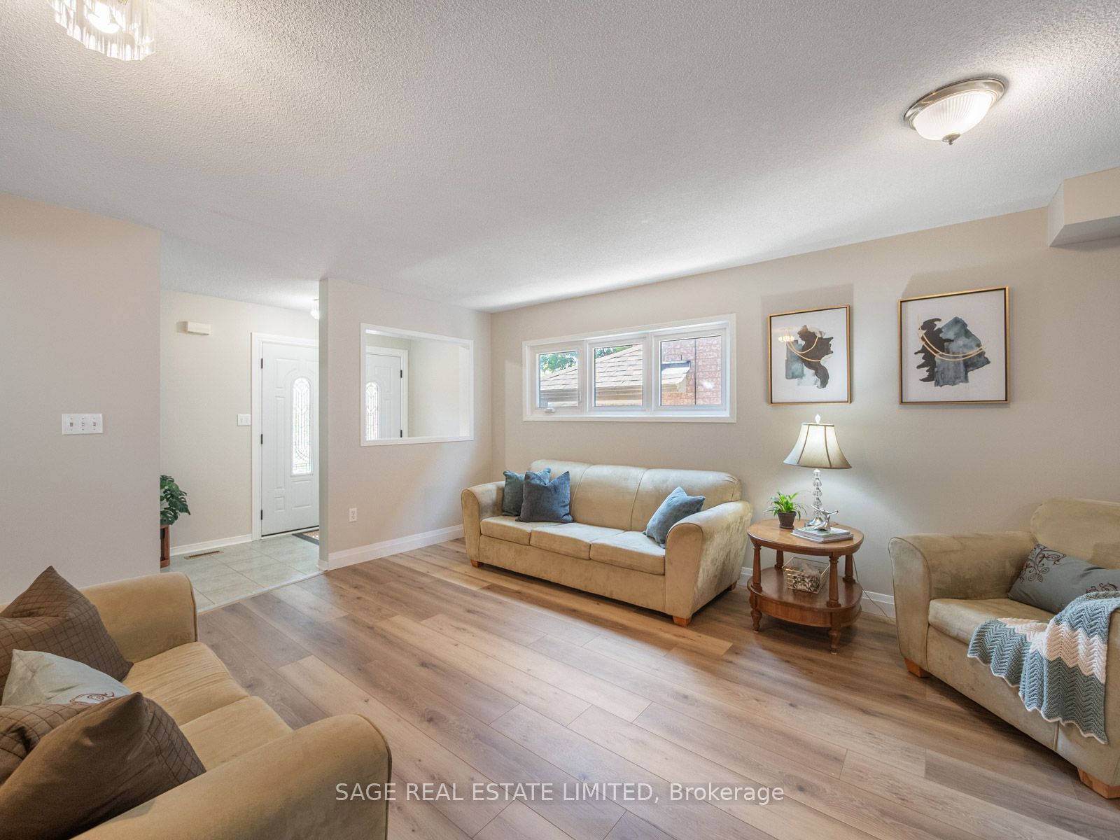 7093 BLACK WALNUT Trail