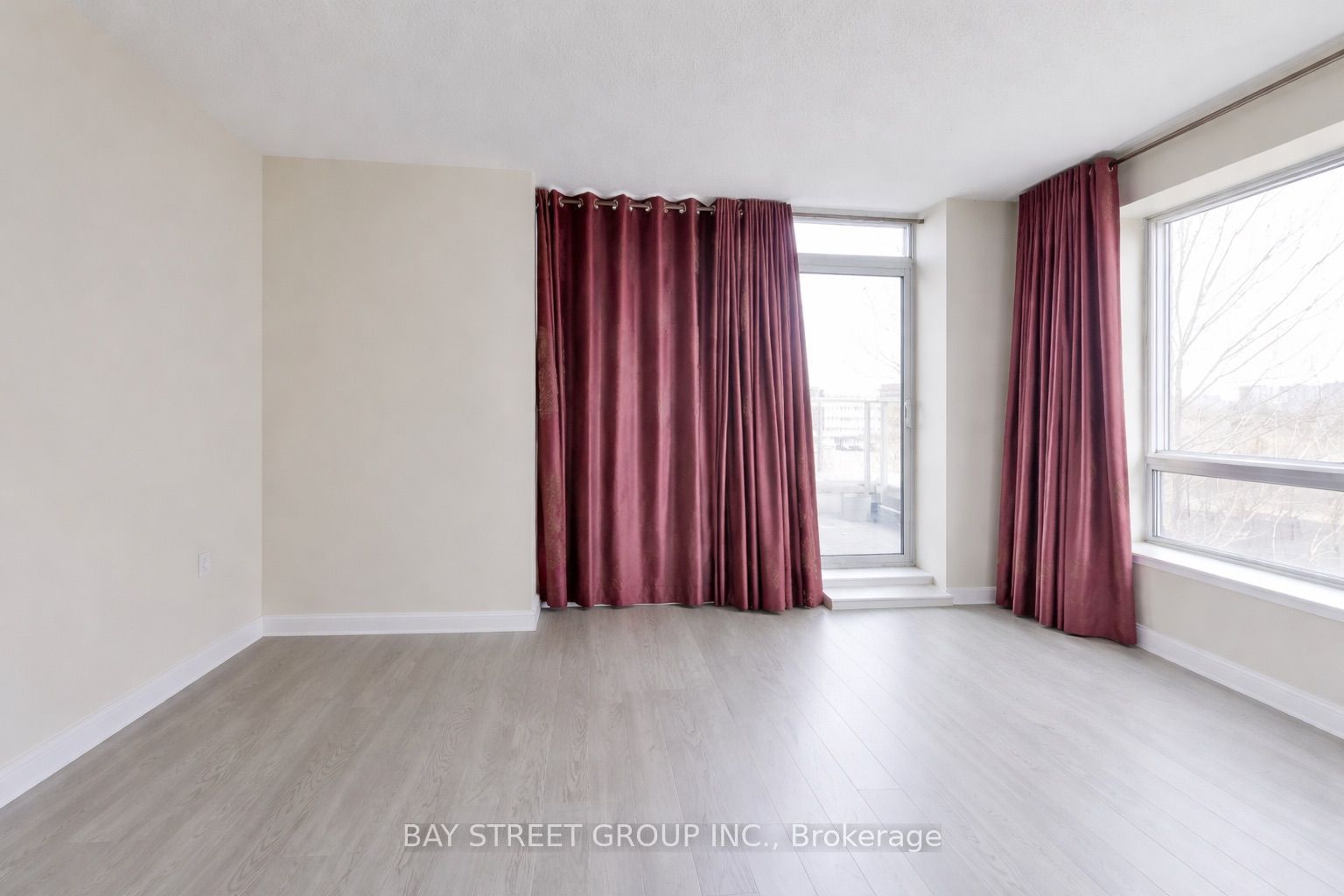25 Singer Court TH07