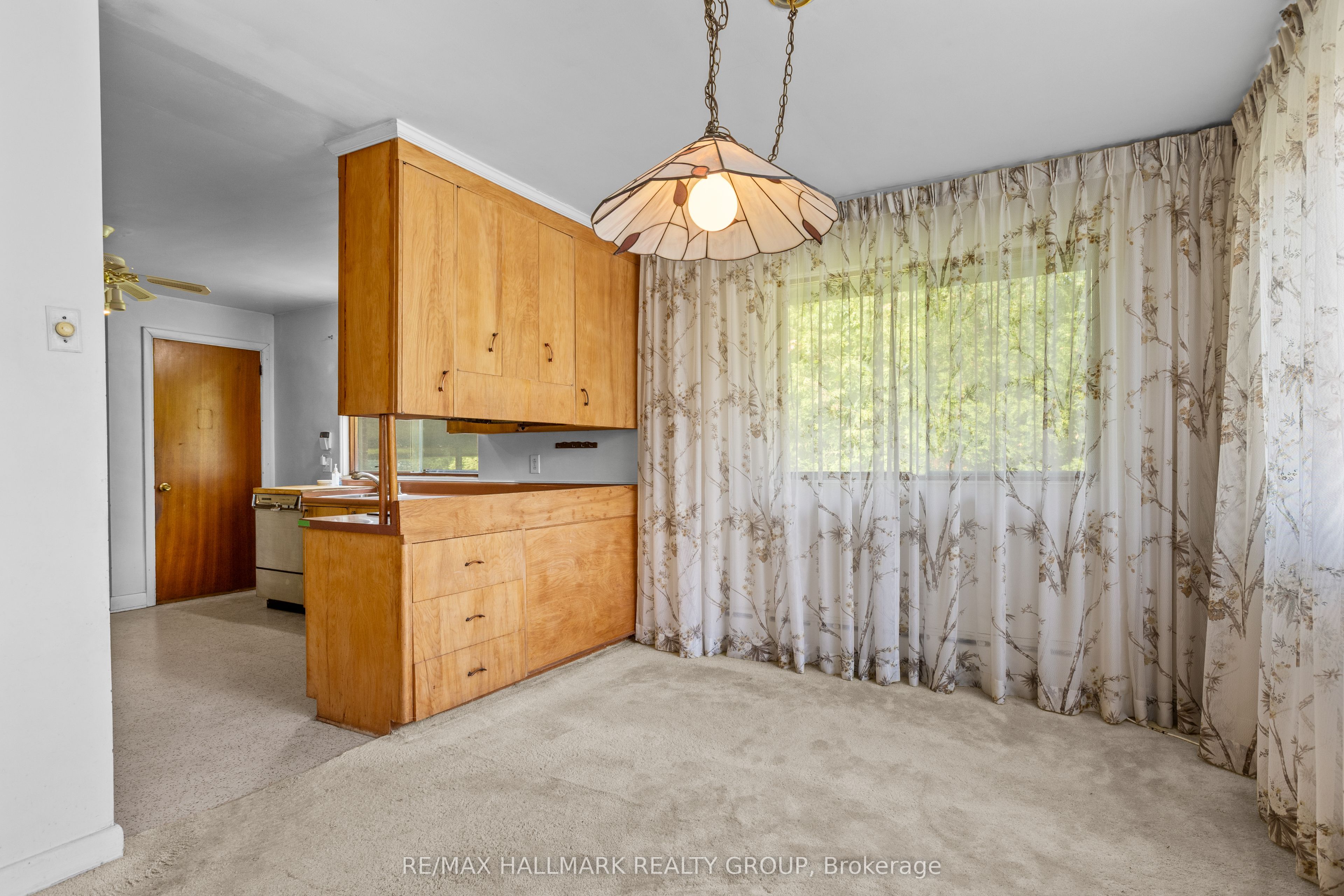 492 Vernon Avenue