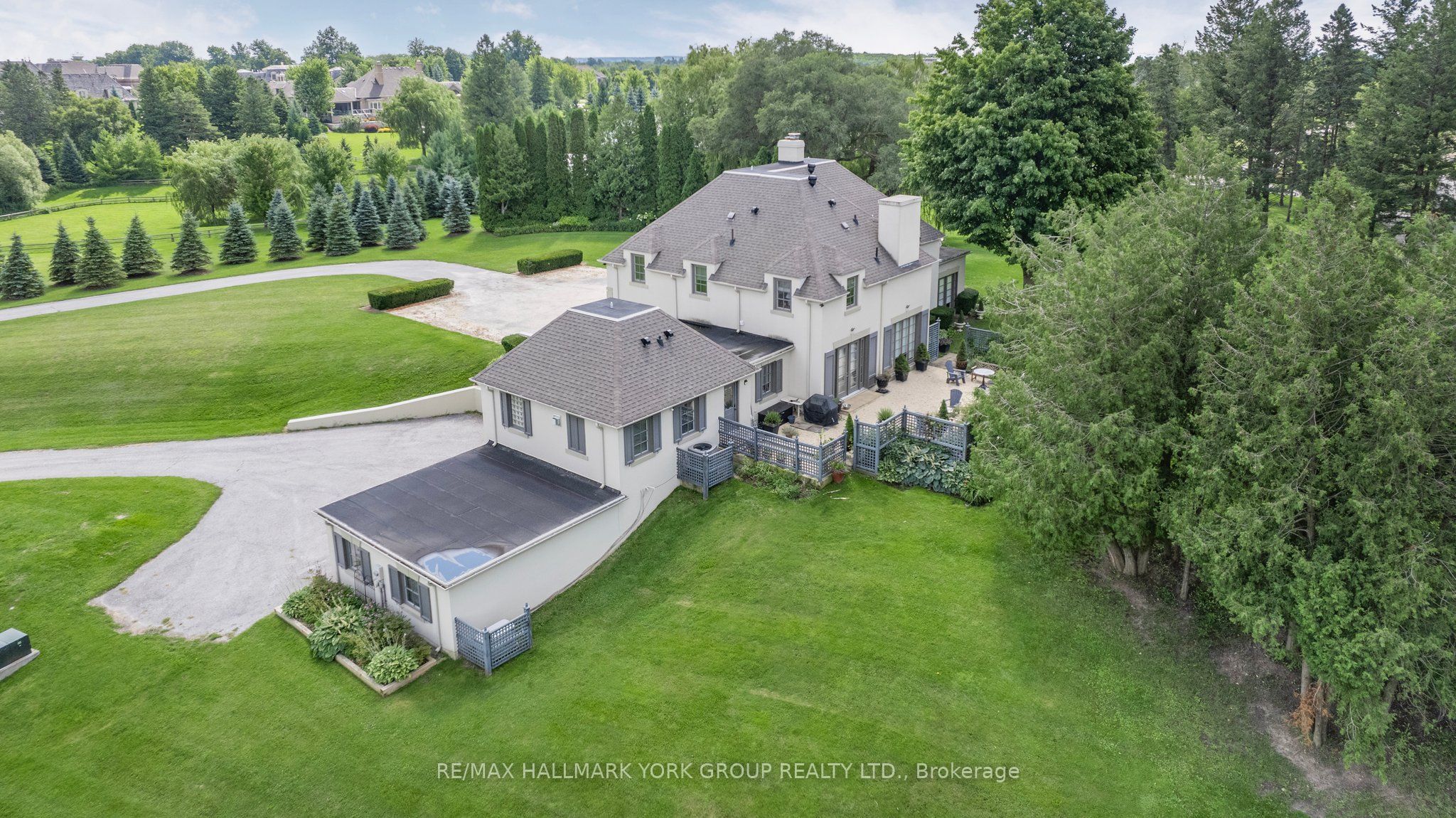 14455 Dufferin Street