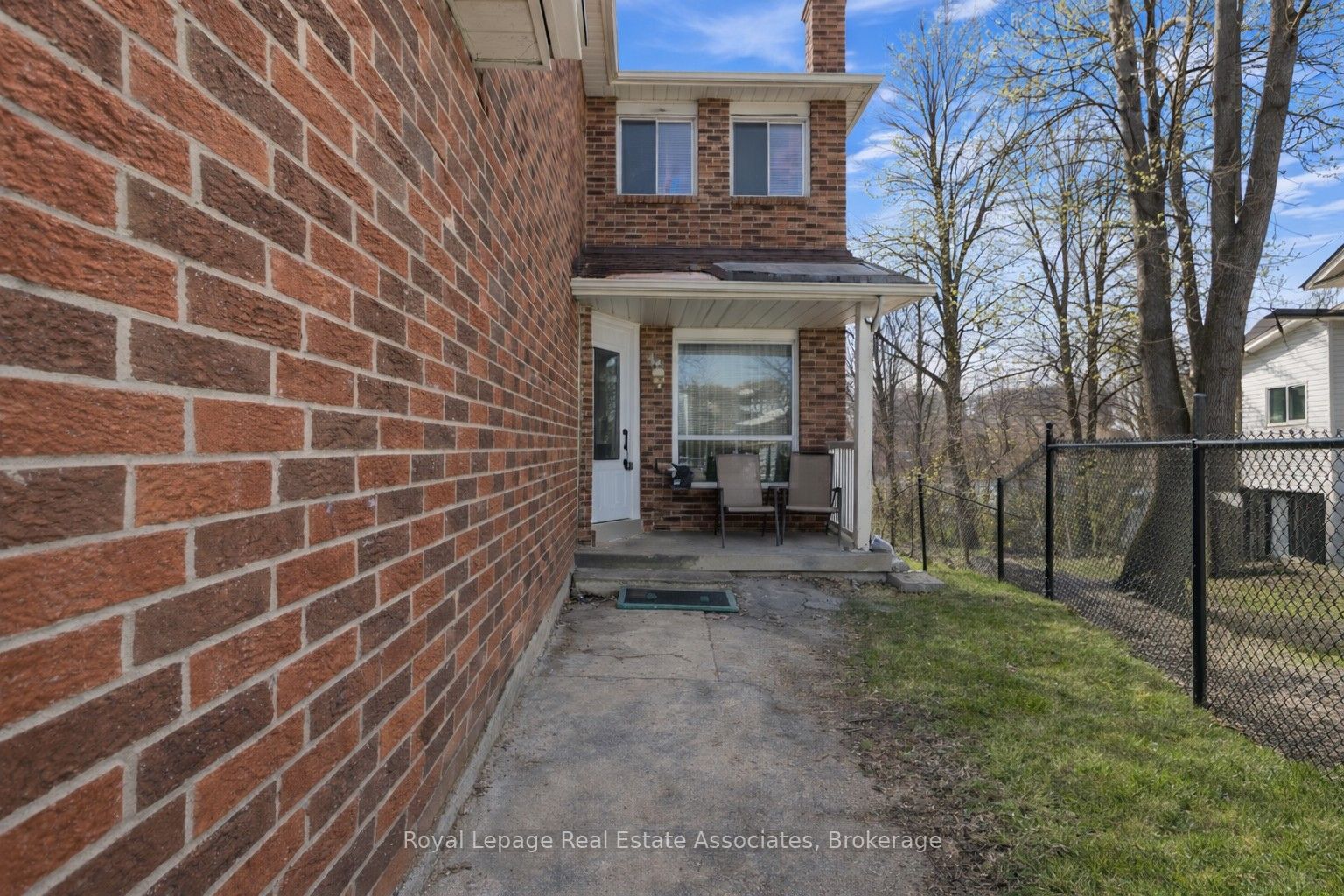 115 Coles Avenue