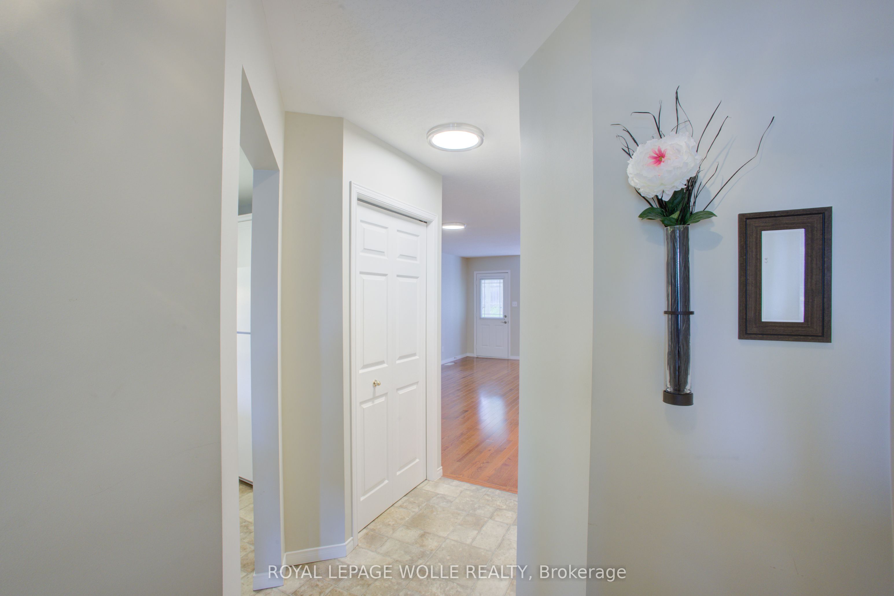 50 Midland Drive 6