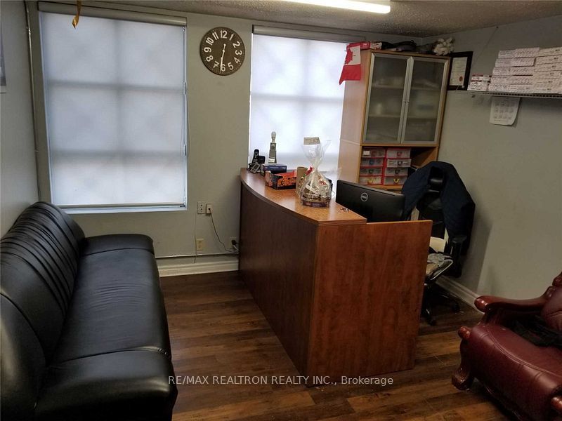 101 Freshway Drive 4