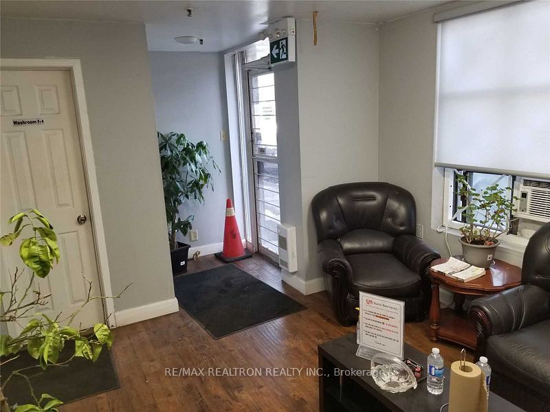 101 Freshway Drive 4