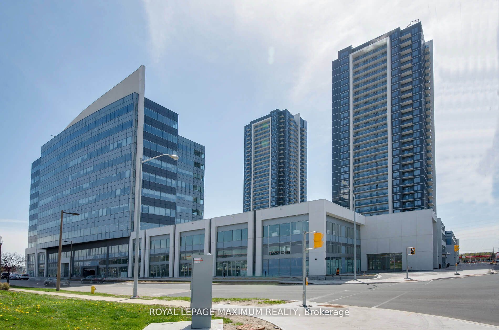 3600 Highway 7 Road 1210
