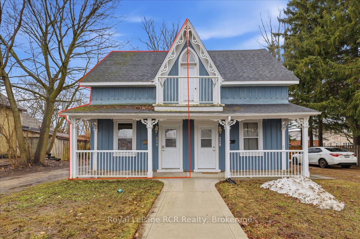234 Elma Street E