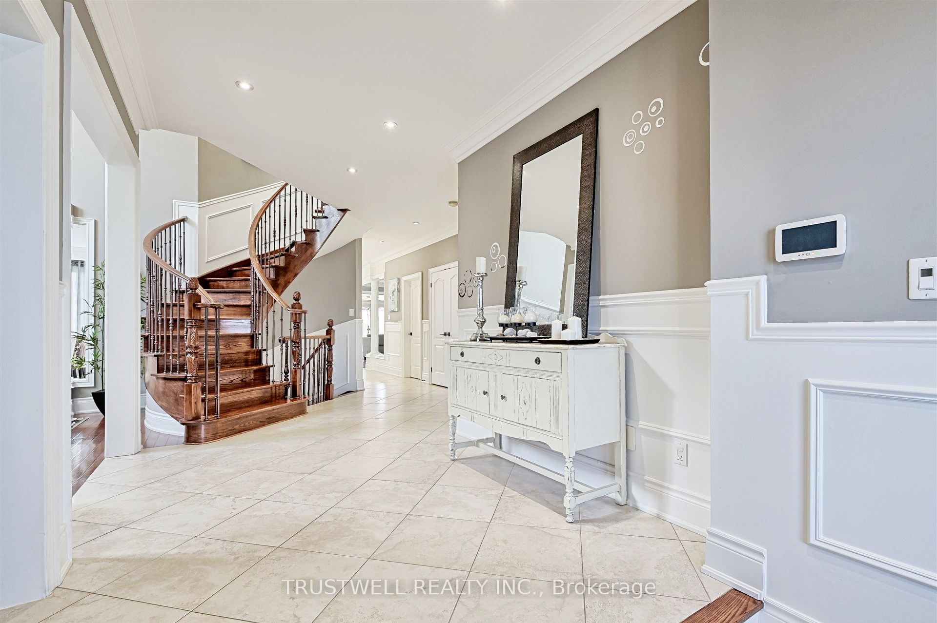 1799 Grayabbey Court