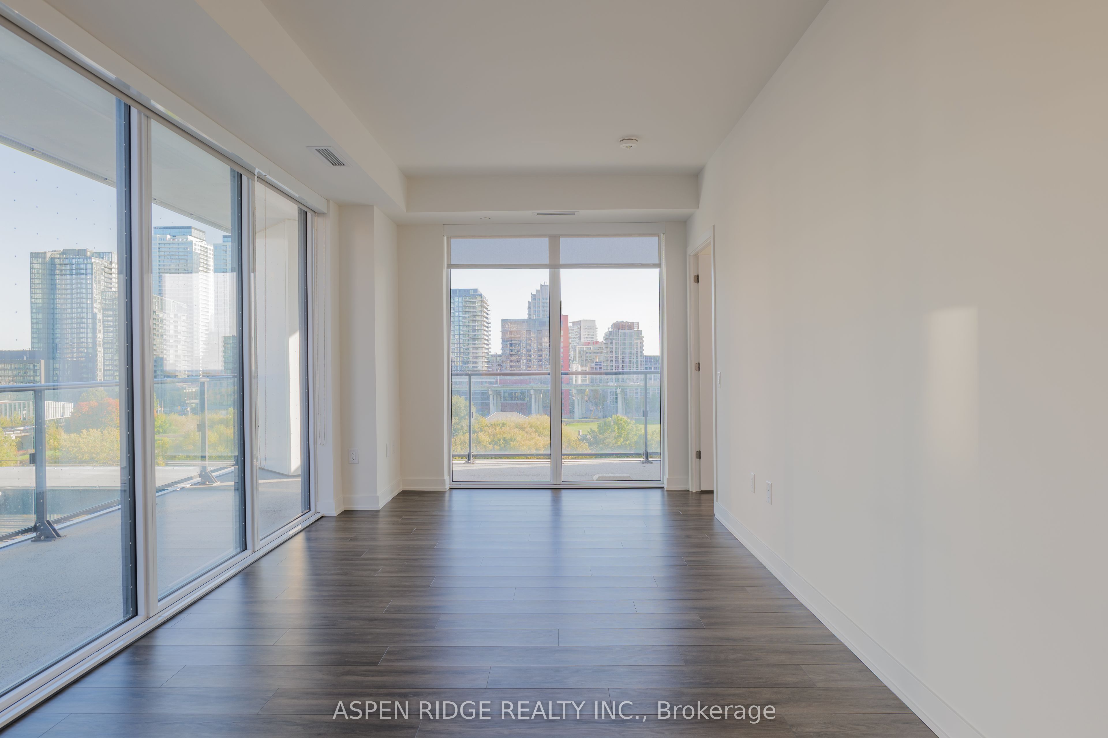 9 Tecumseth Street 702