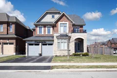 72 Charlotte Abby Drive East Gwillimbury ON L9N 0S9