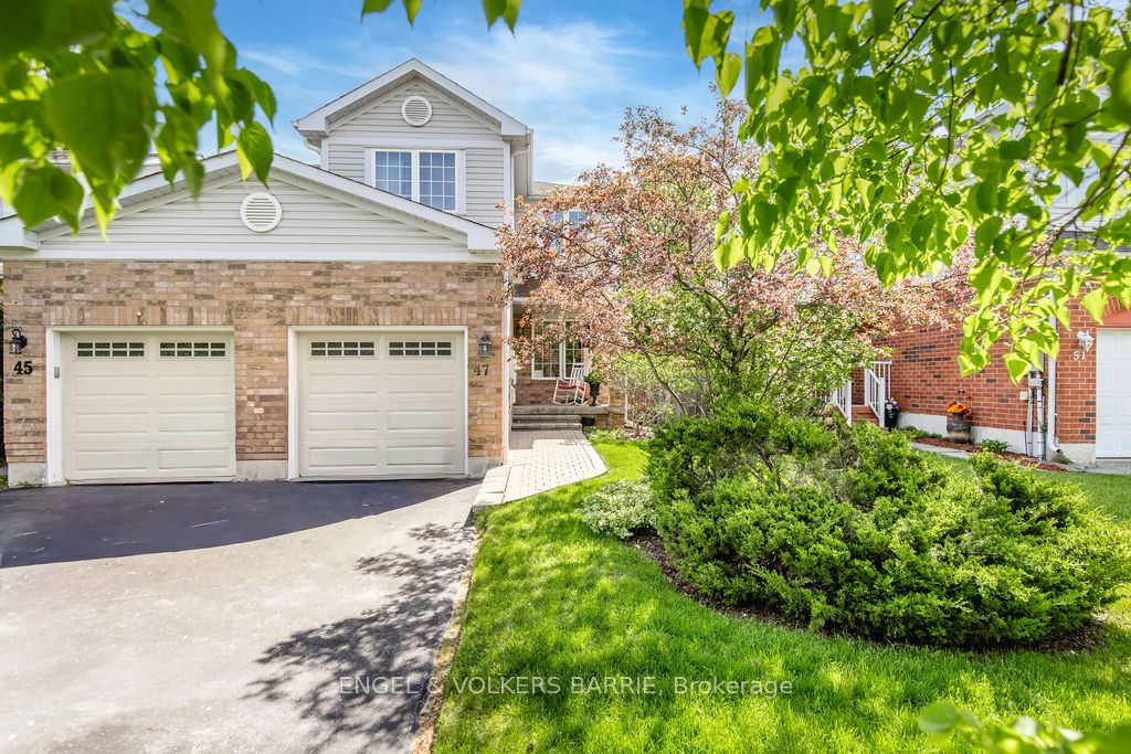 47 Pickett Crescent