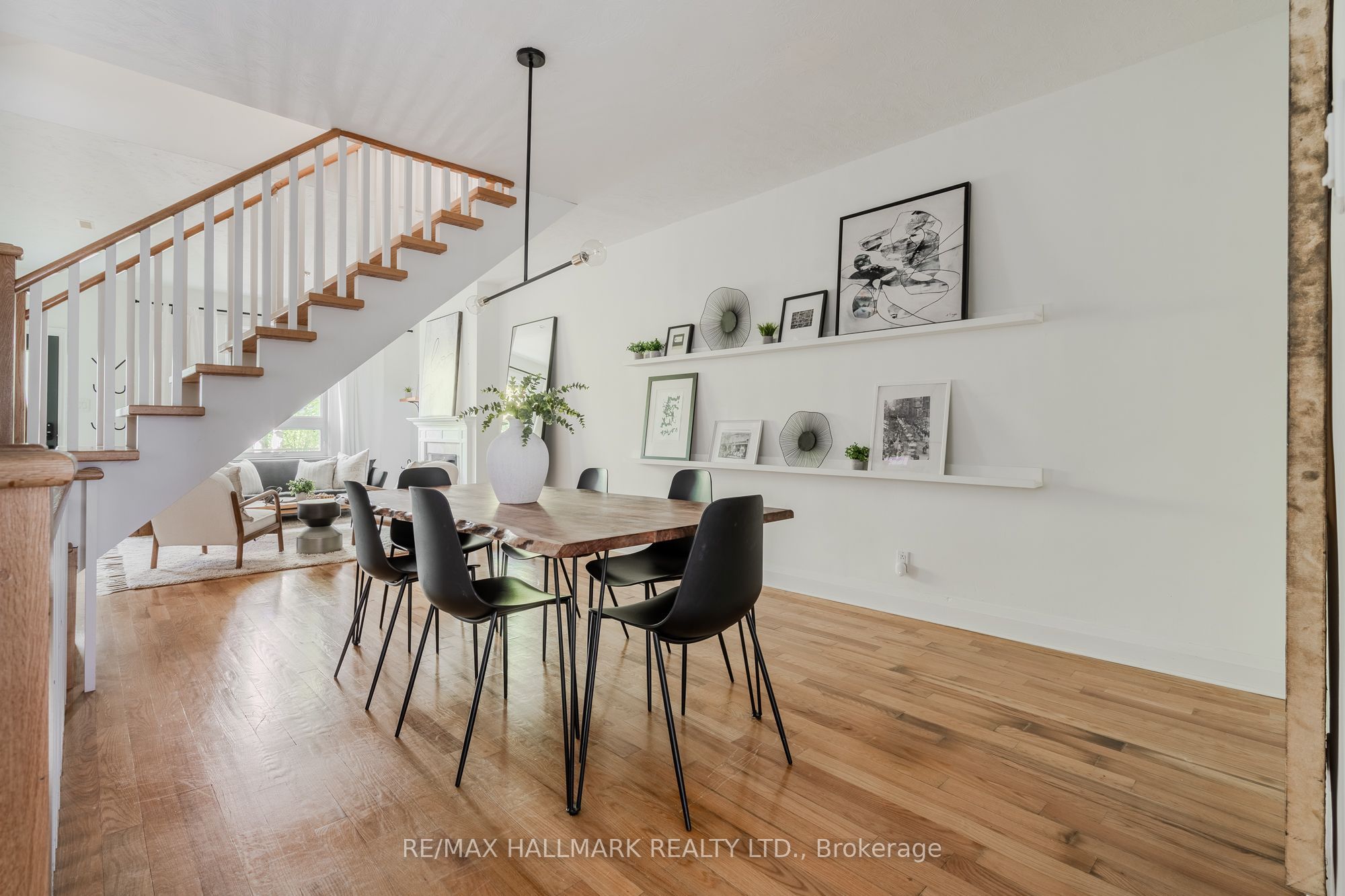 9 Prust Avenue