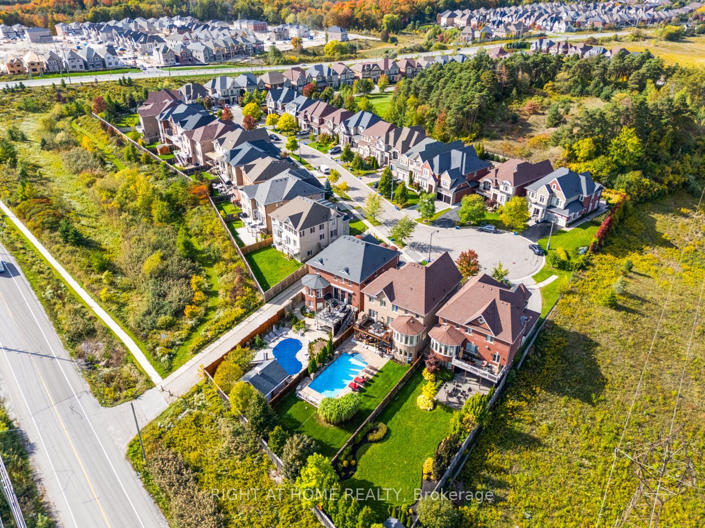 126 Vines Place