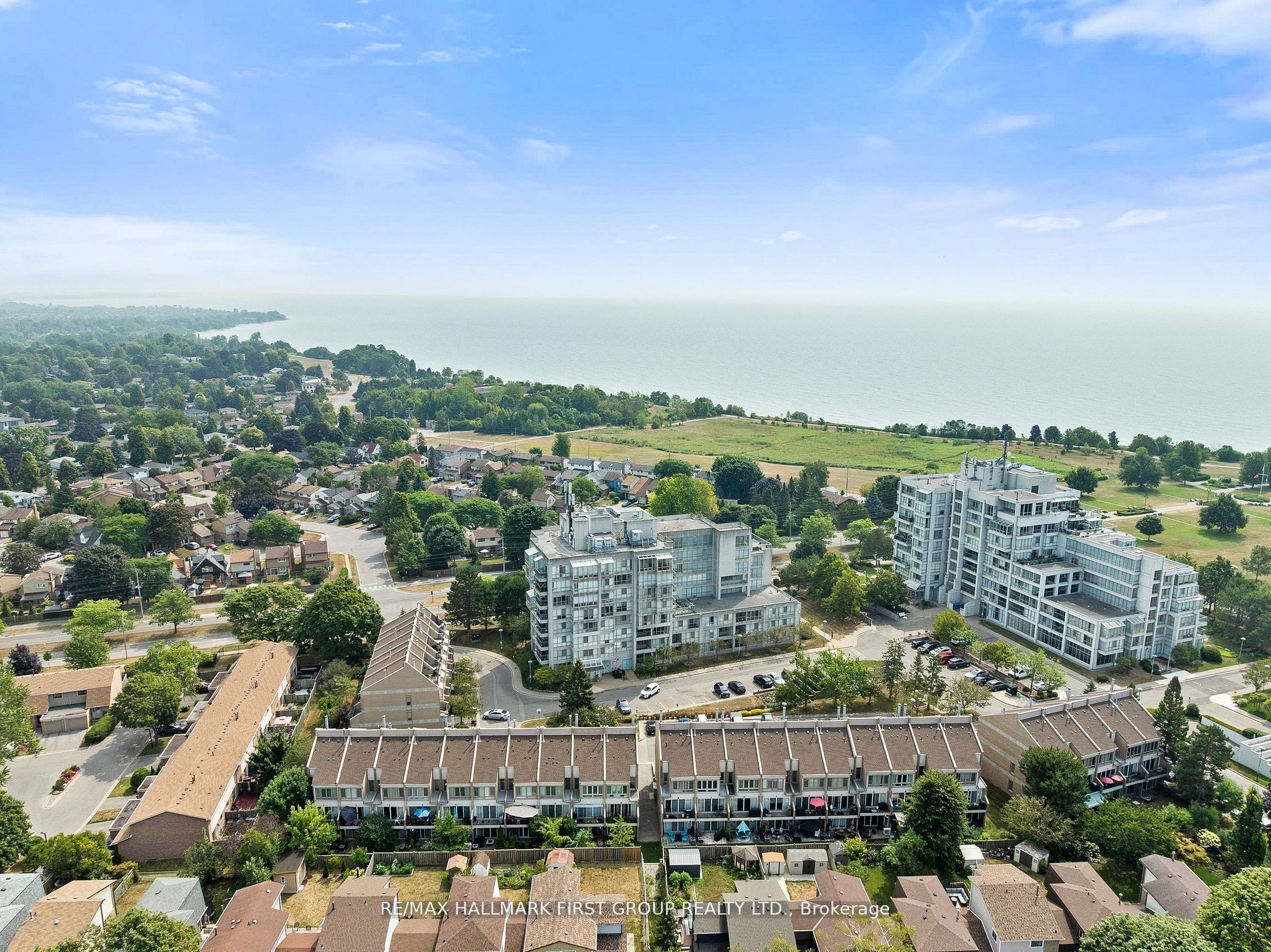 25 Cumberland Lane 701