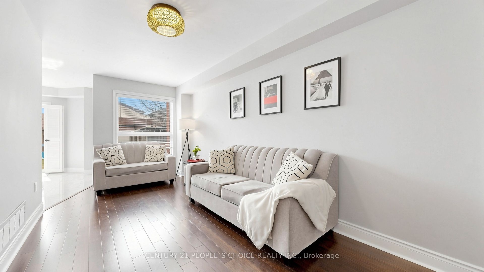3 Manorwood Court
