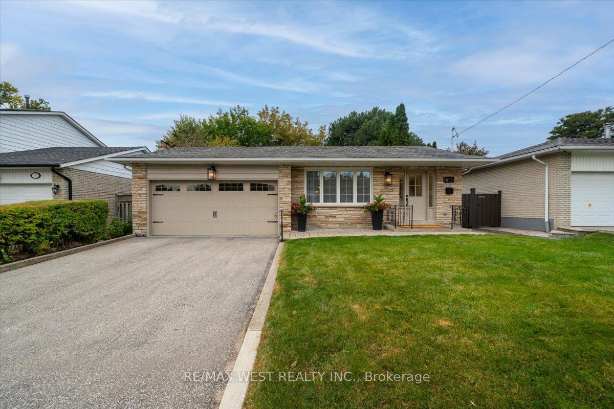 14 Burnhamill Place