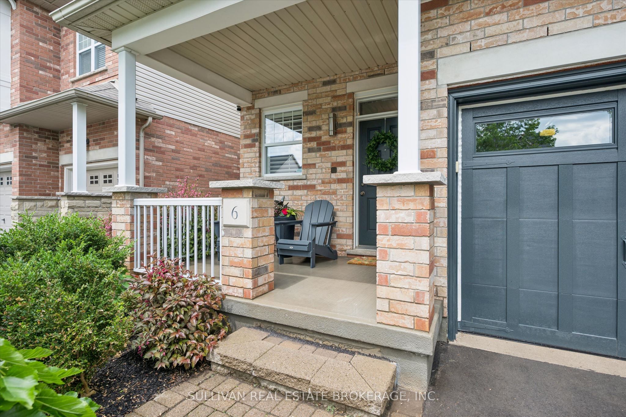 6 Whetstone Crescent