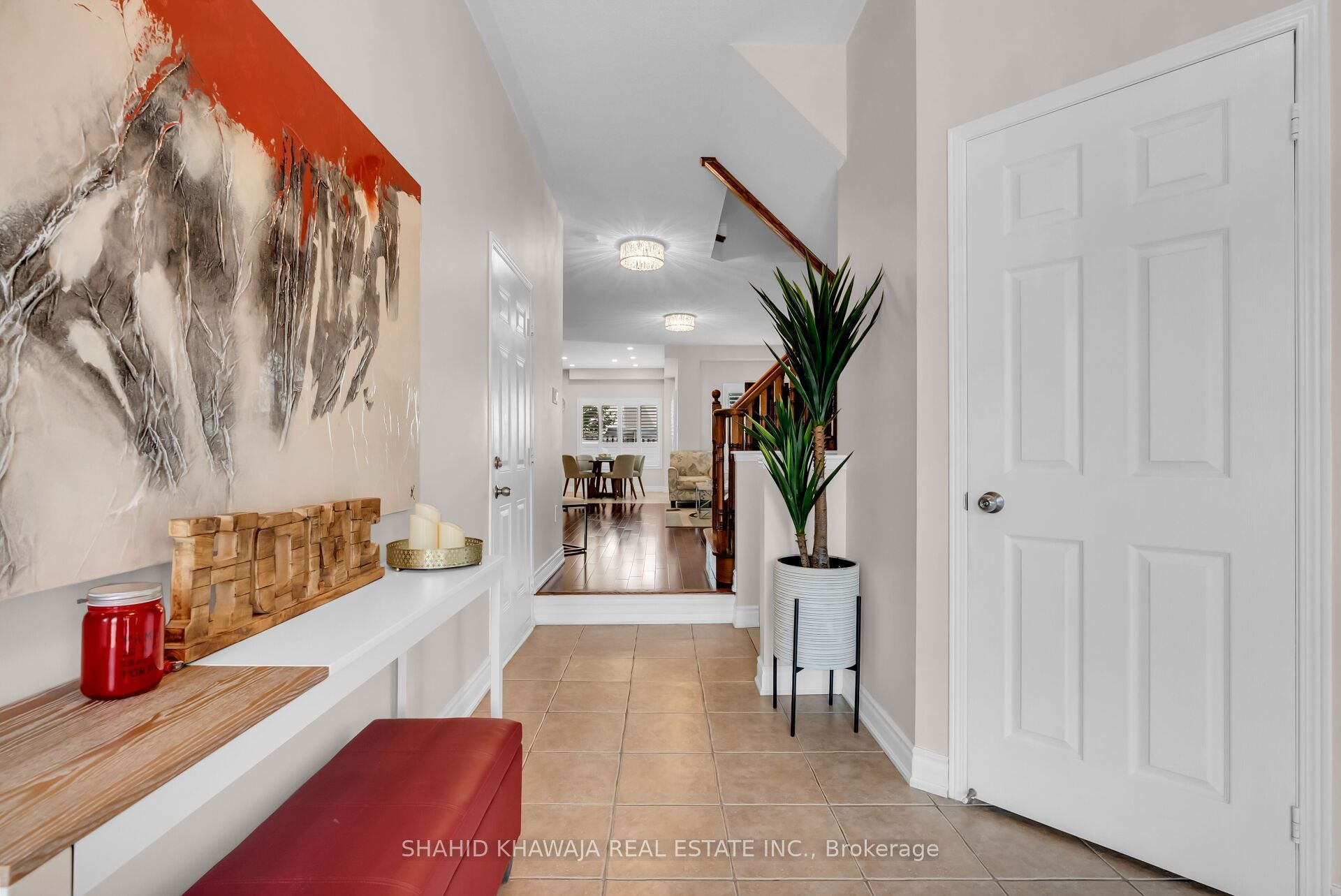 1078 Easterbrook Crescent