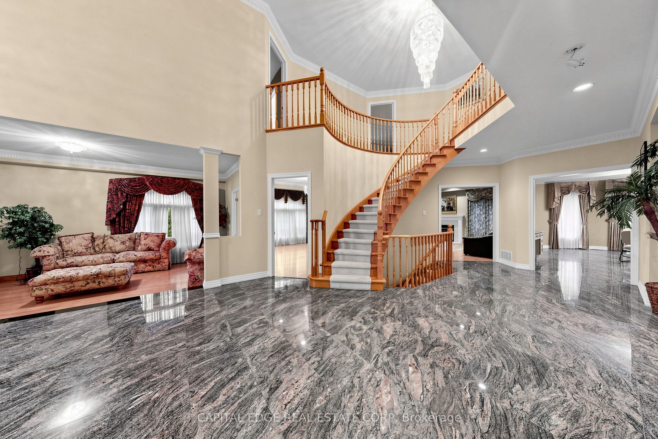 5298 Roanoke Court