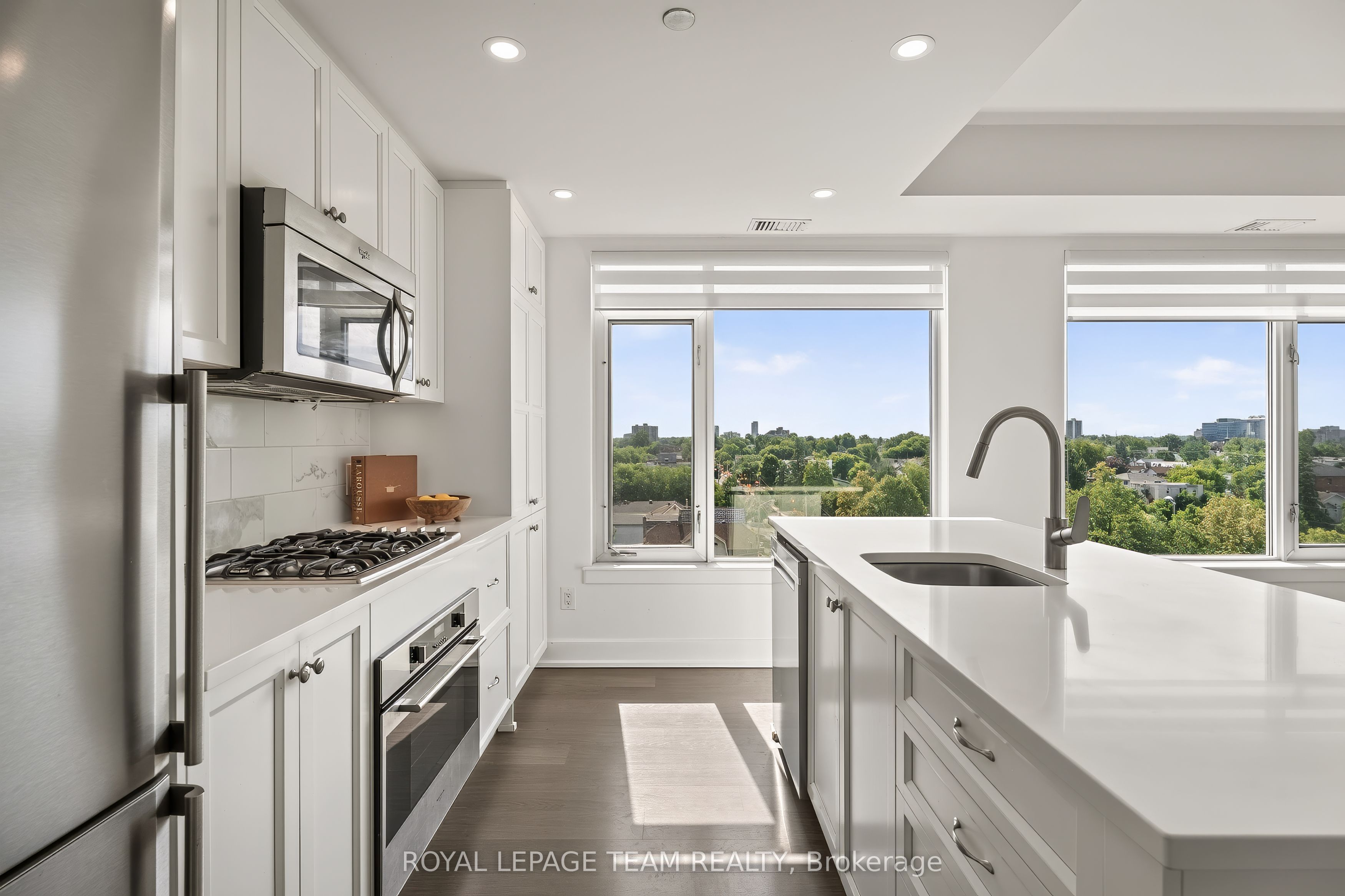 7 Marquette Avenue 506