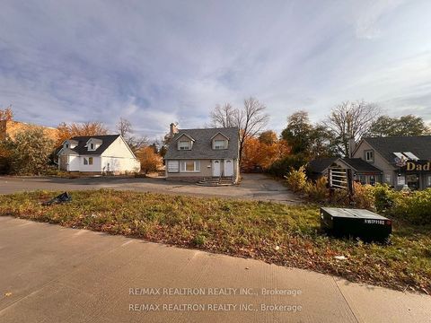 9883 Yonge Street Richmond Hill ON L4C 1V1