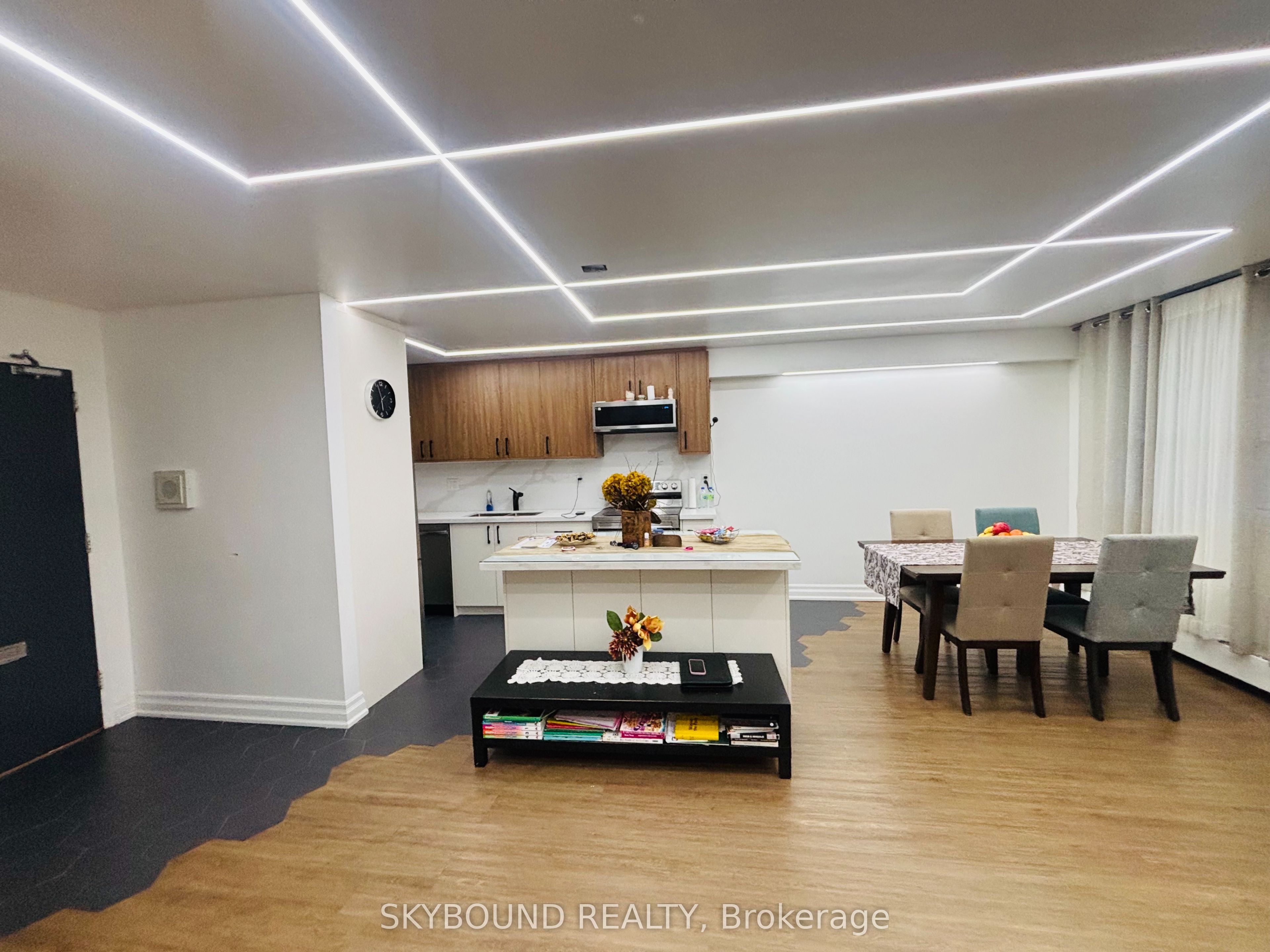 451 The West Mall N/A 602